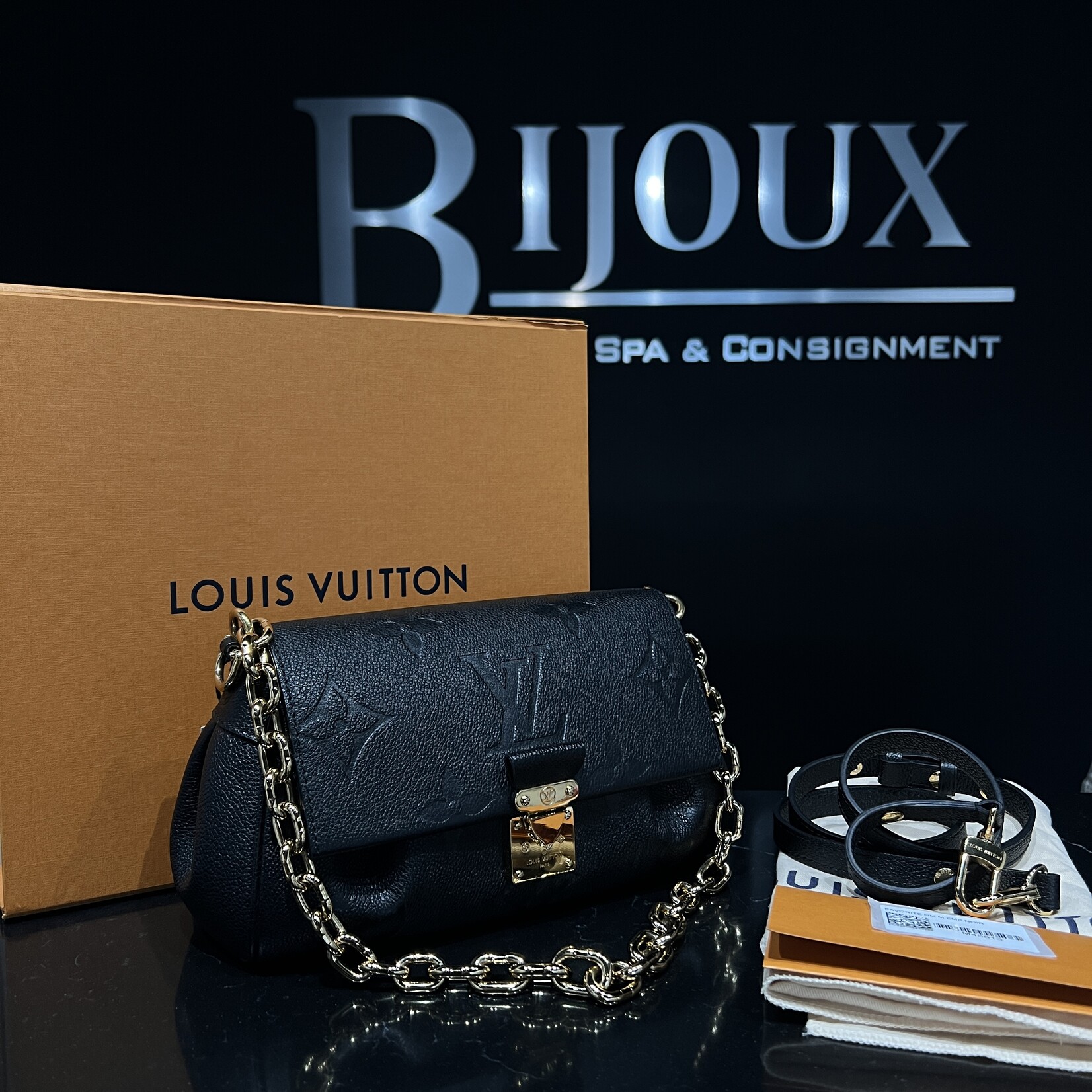 Louis Vuitton SOLD - Louis Vuitton Empreinte Favourite