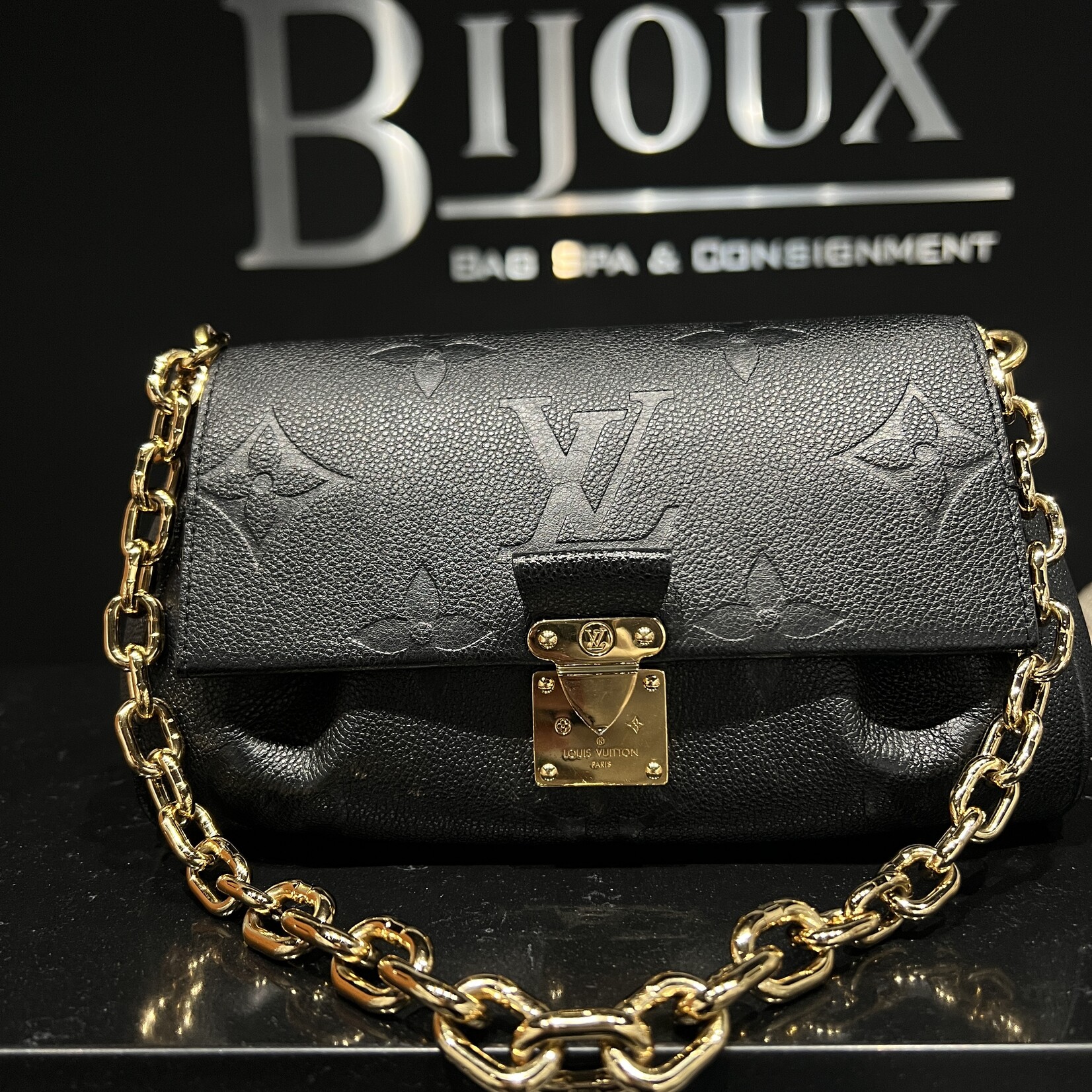 Louis Vuitton SOLD - Louis Vuitton Empreinte Favourite