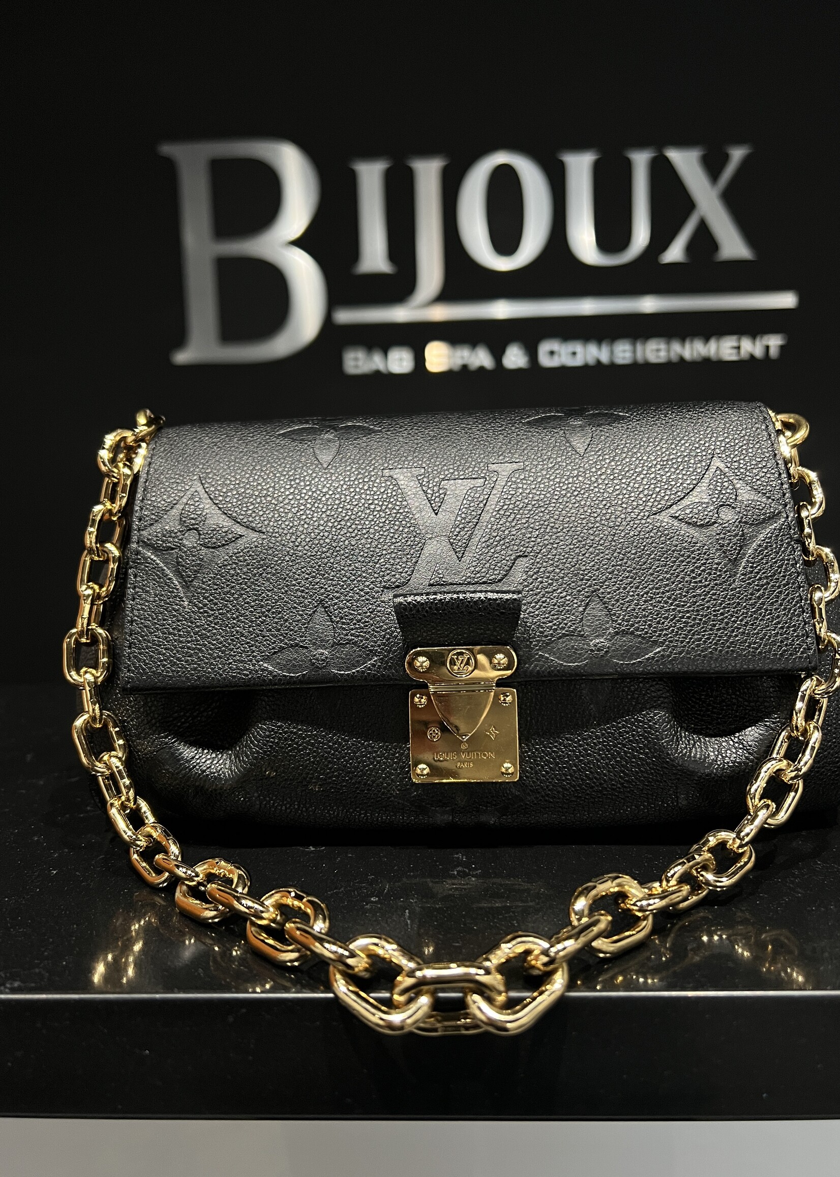 Louis Vuitton SOLD - Louis Vuitton Empreinte Favourite