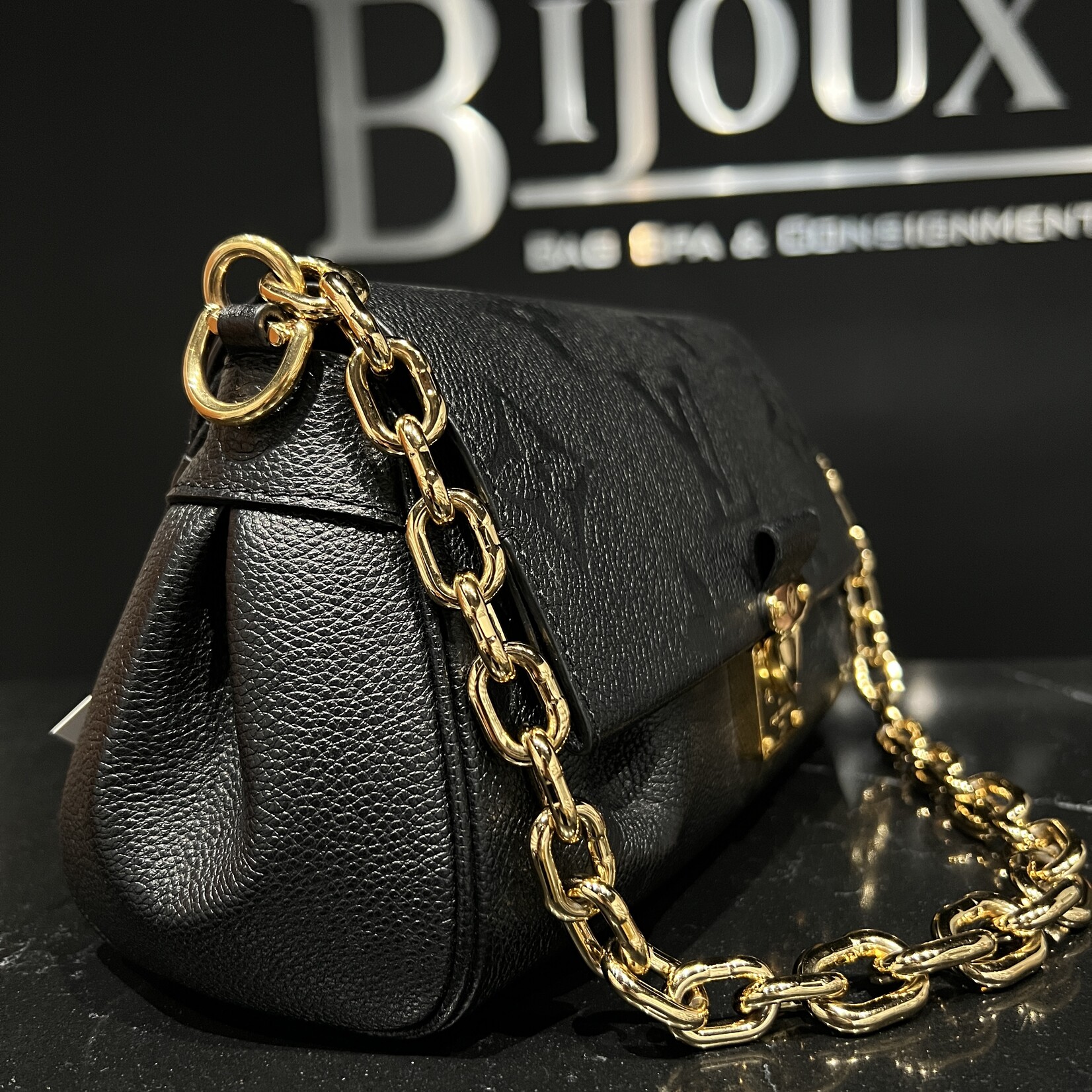 Louis Vuitton SOLD - Louis Vuitton Empreinte Favourite