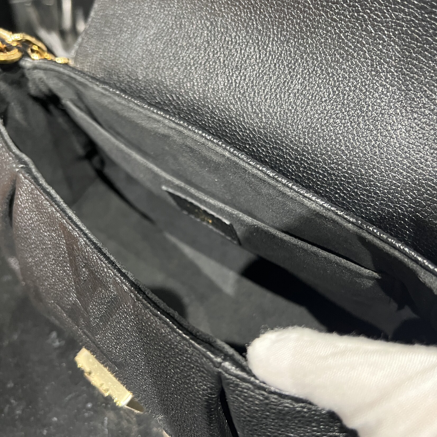 Louis Vuitton SOLD - Louis Vuitton Empreinte Favourite