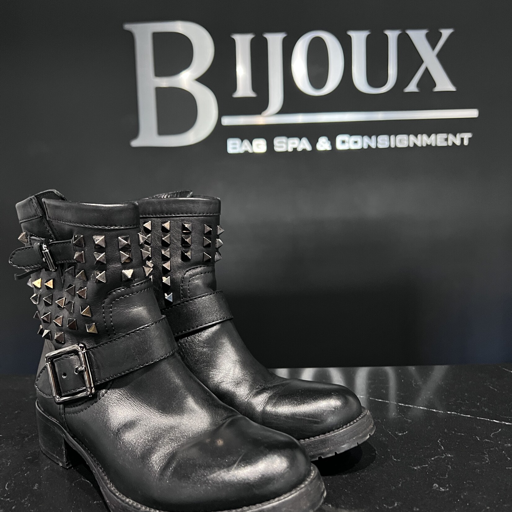 Valentino SOLD - Valentino Garavani Rockstud Boots - 37.5