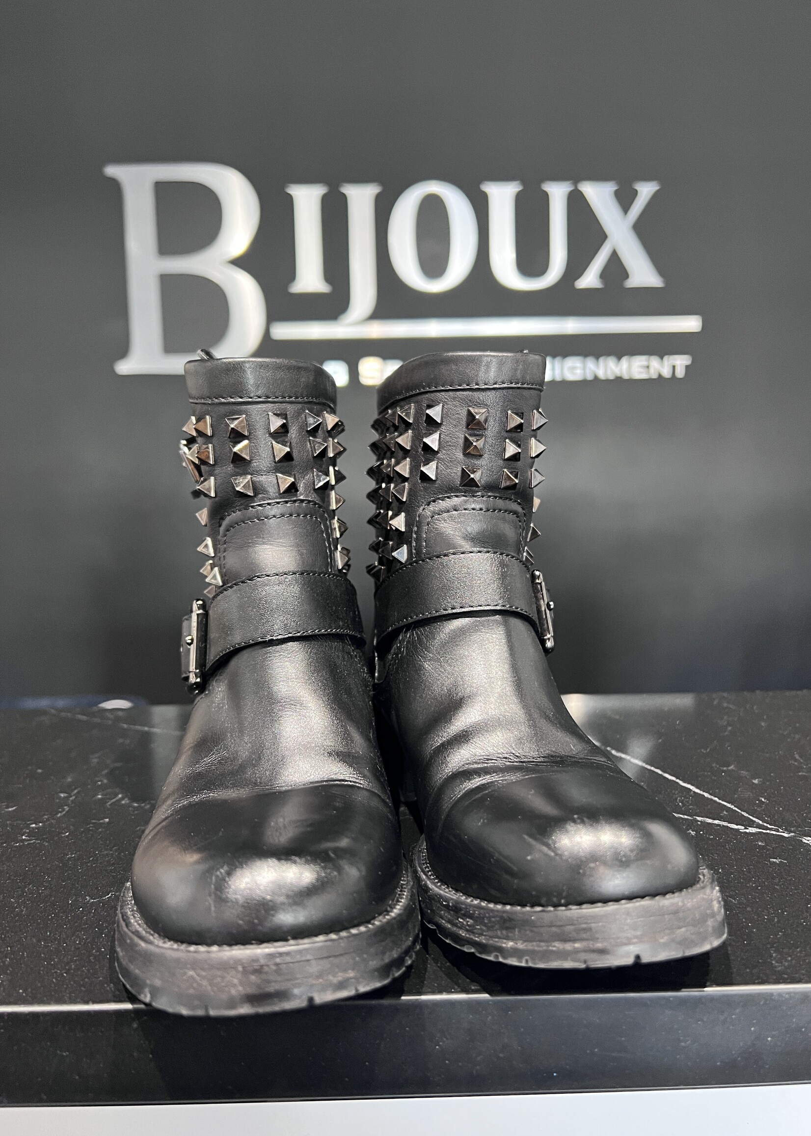 Valentino SOLD - Valentino Garavani Rockstud Boots - 37.5