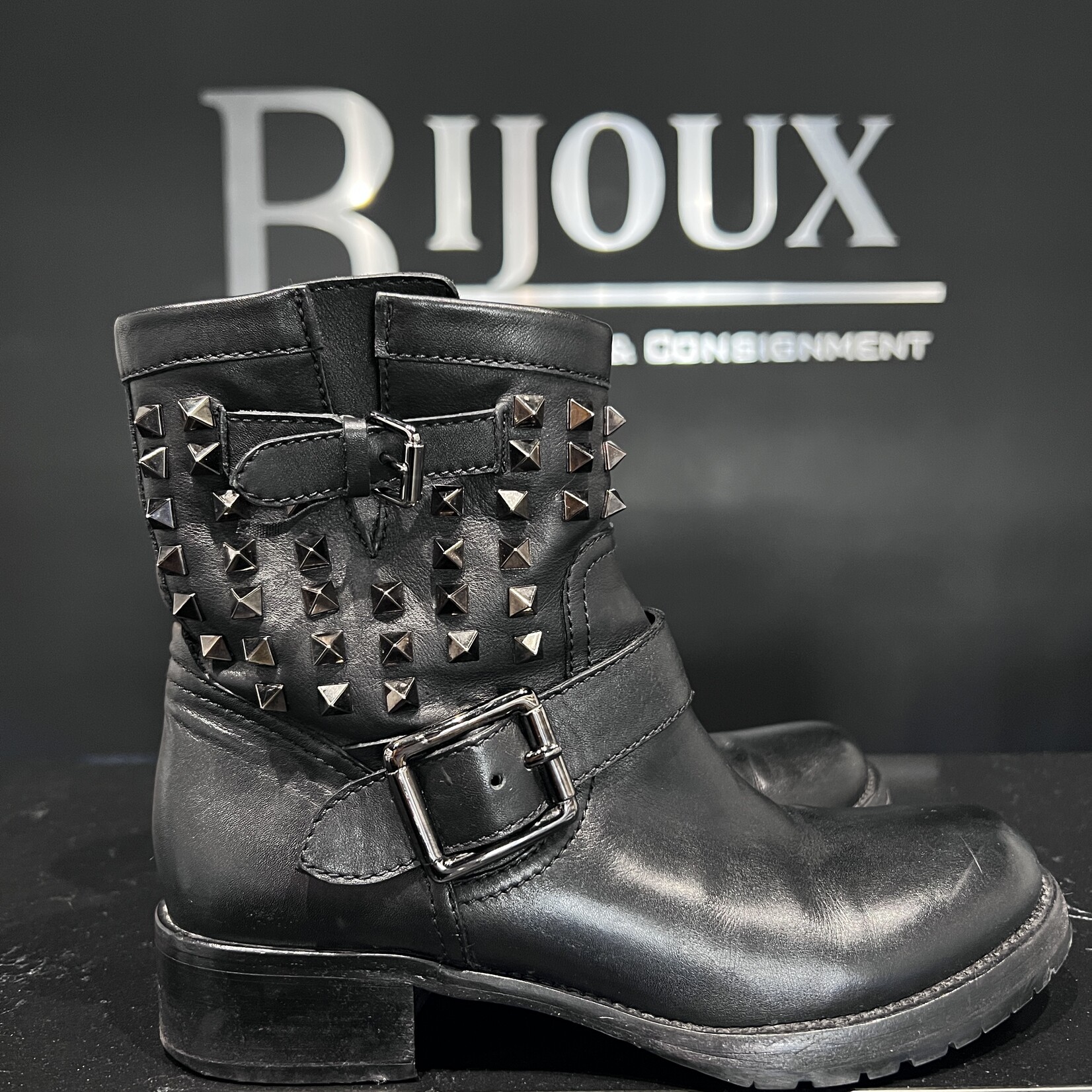 Valentino Valentino Garavani Rockstud Boots - 37.5