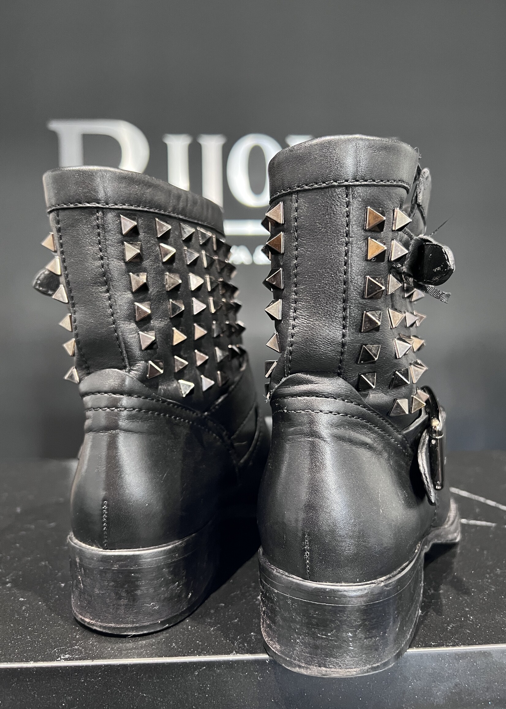 Valentino SOLD - Valentino Garavani Rockstud Boots - 37.5