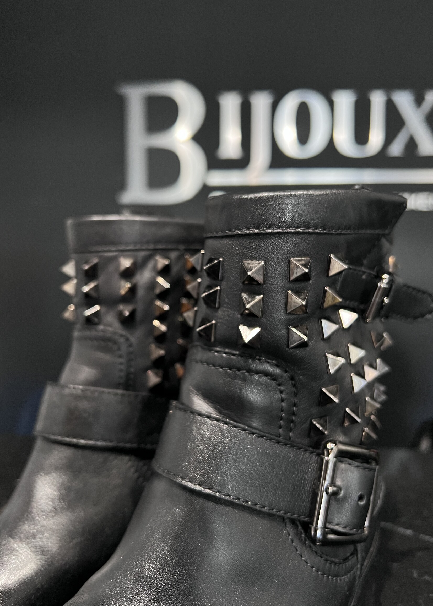 Valentino SOLD - Valentino Garavani Rockstud Boots - 37.5