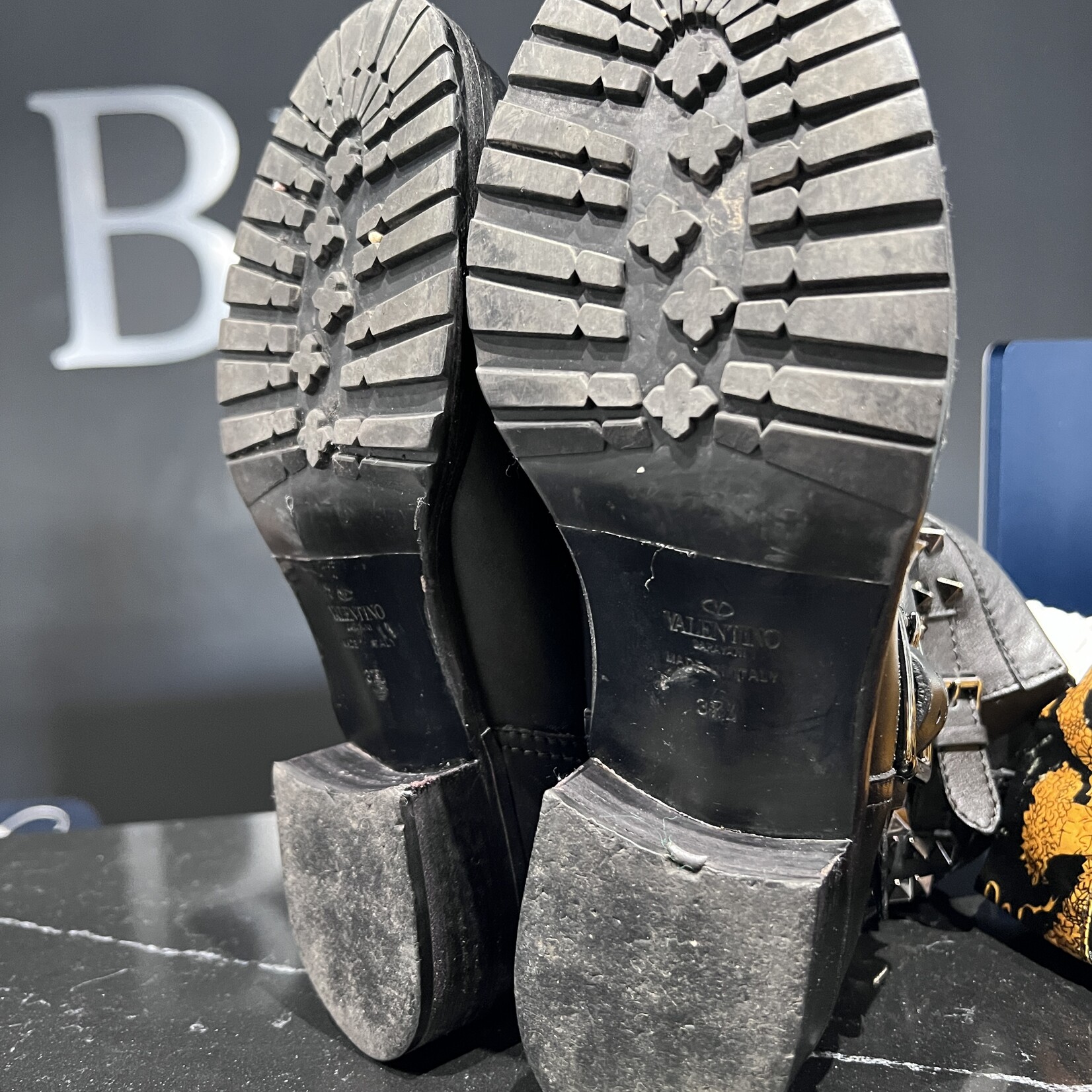 Valentino SOLD - Valentino Garavani Rockstud Boots - 37.5