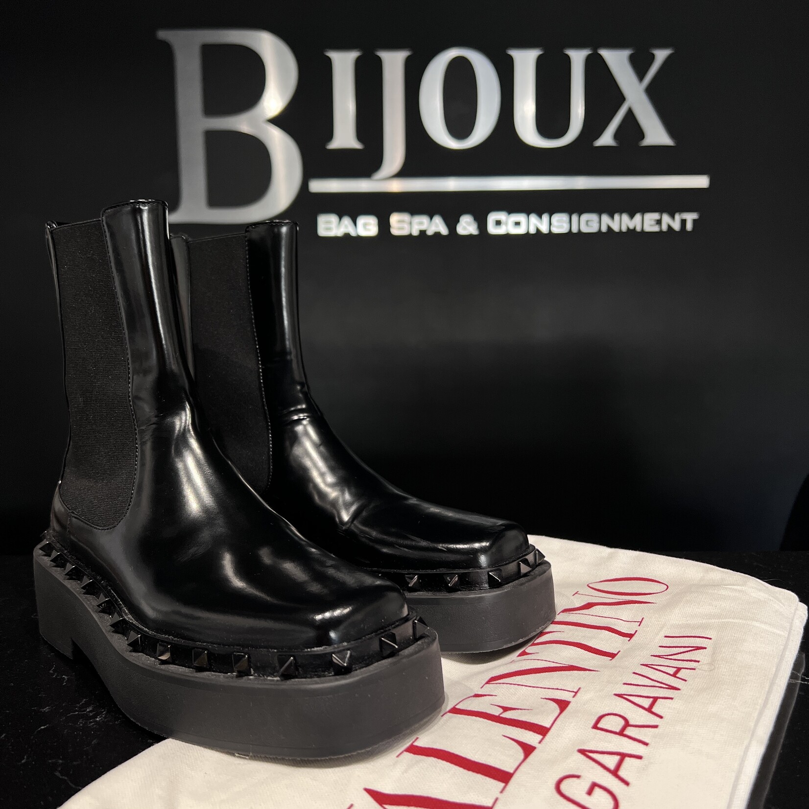 Valentino Valentino Boots Rockstud 8.5