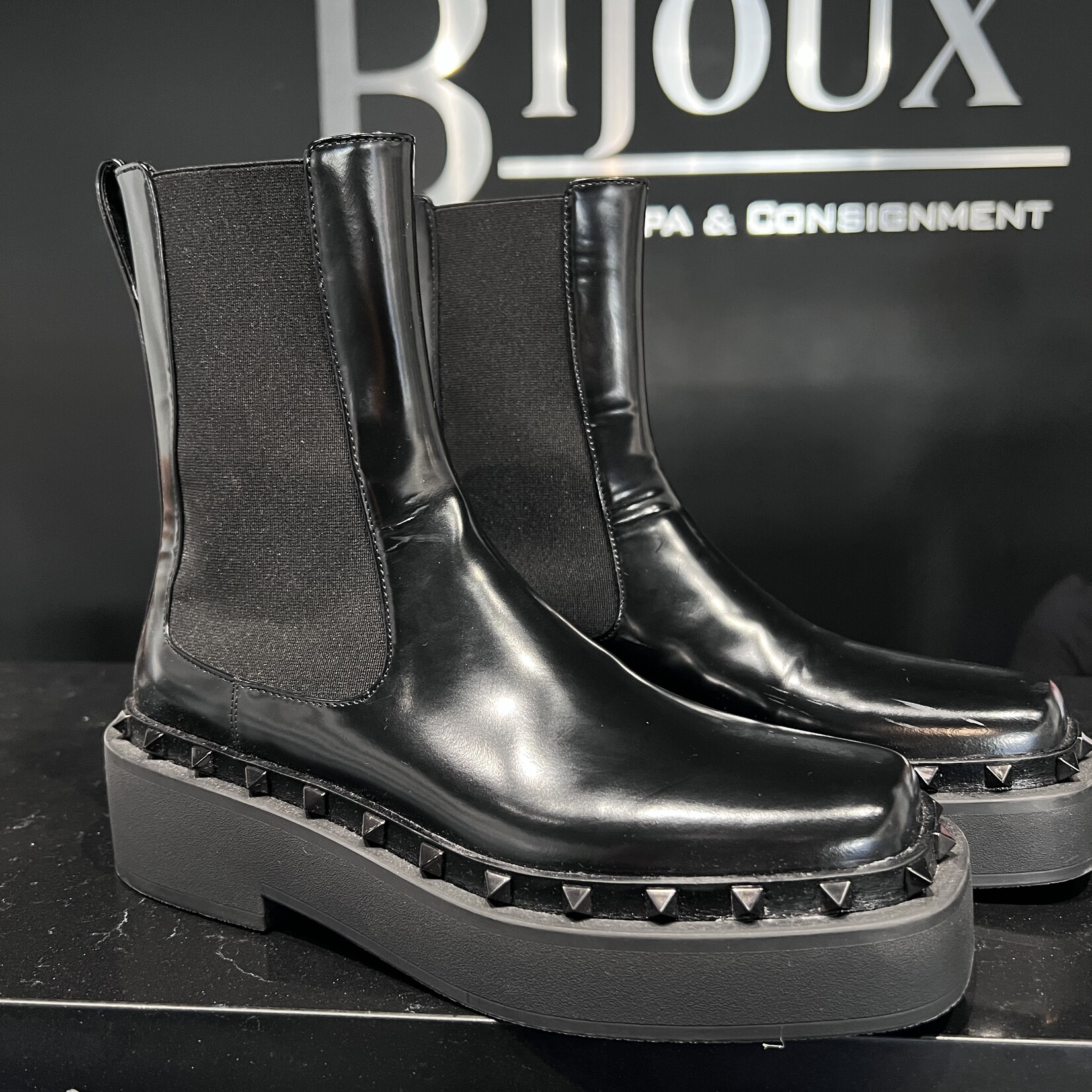 Valentino Valentino Boots Rockstud 8.5
