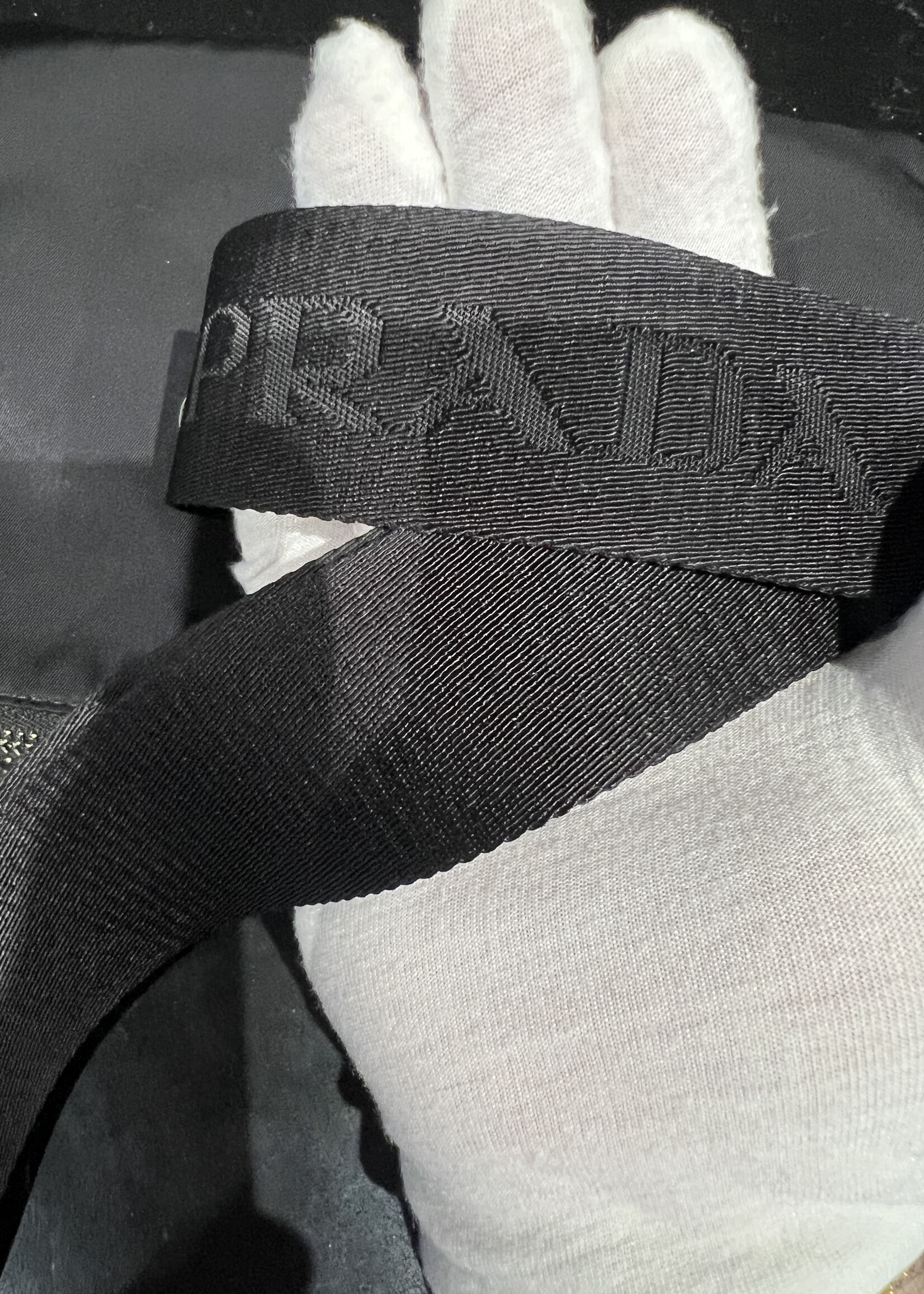 Prada SOLD- Prada Re-Edition Messenger