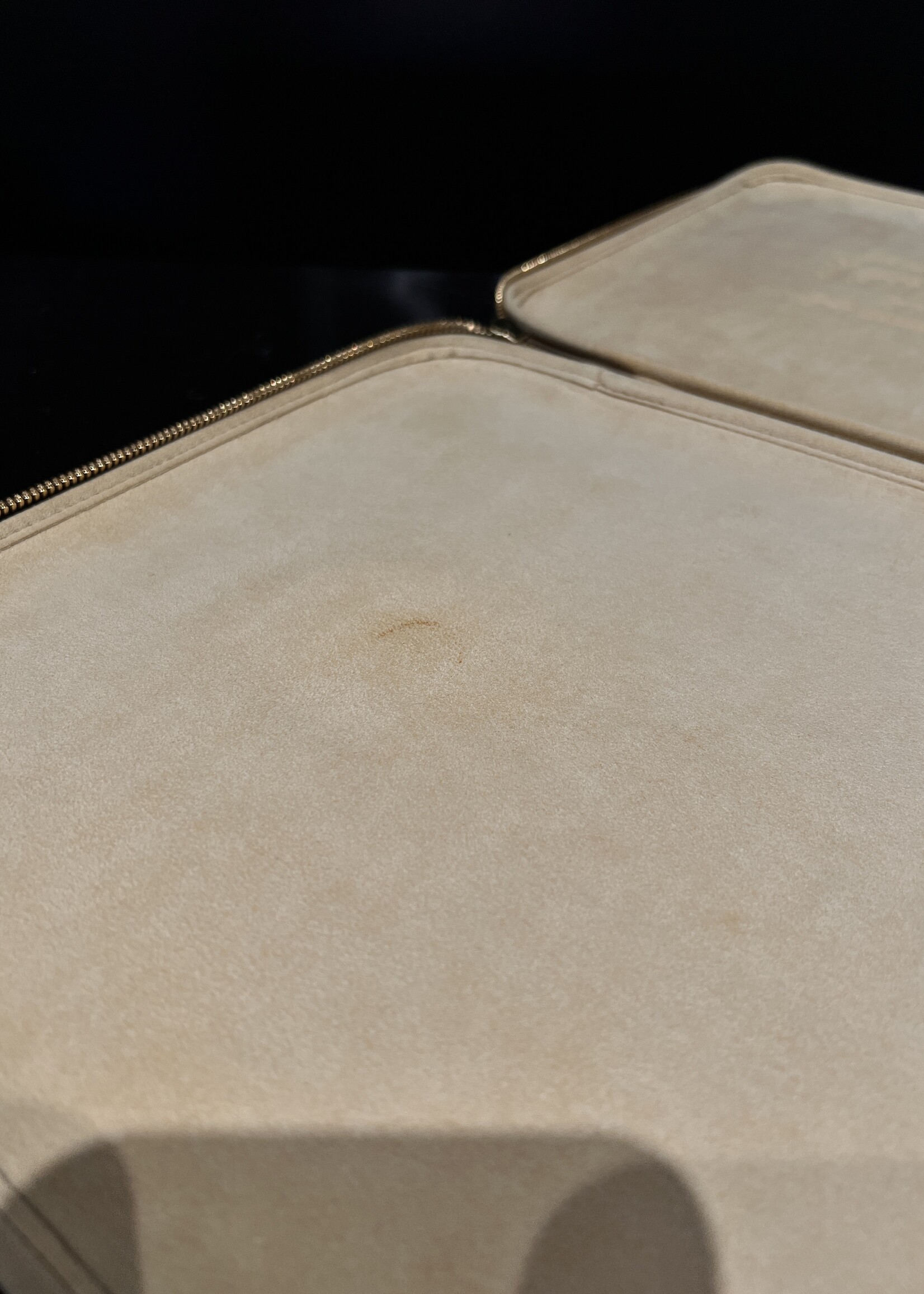 Louis Vuitton Louis Vuitton Laptop Sleeve