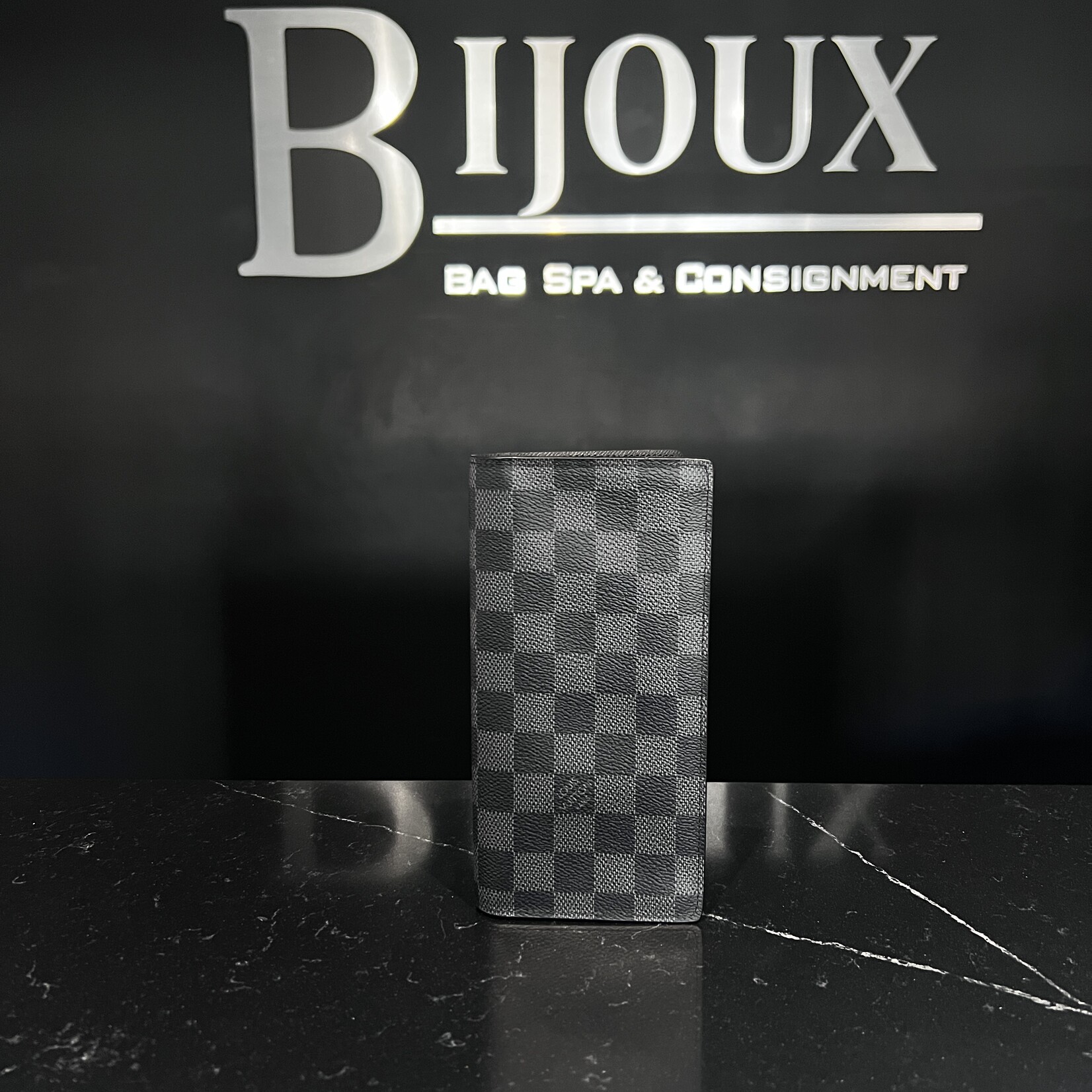 Louis Vuitton SOLD - Louis Vuitton Long Brazza Wallet