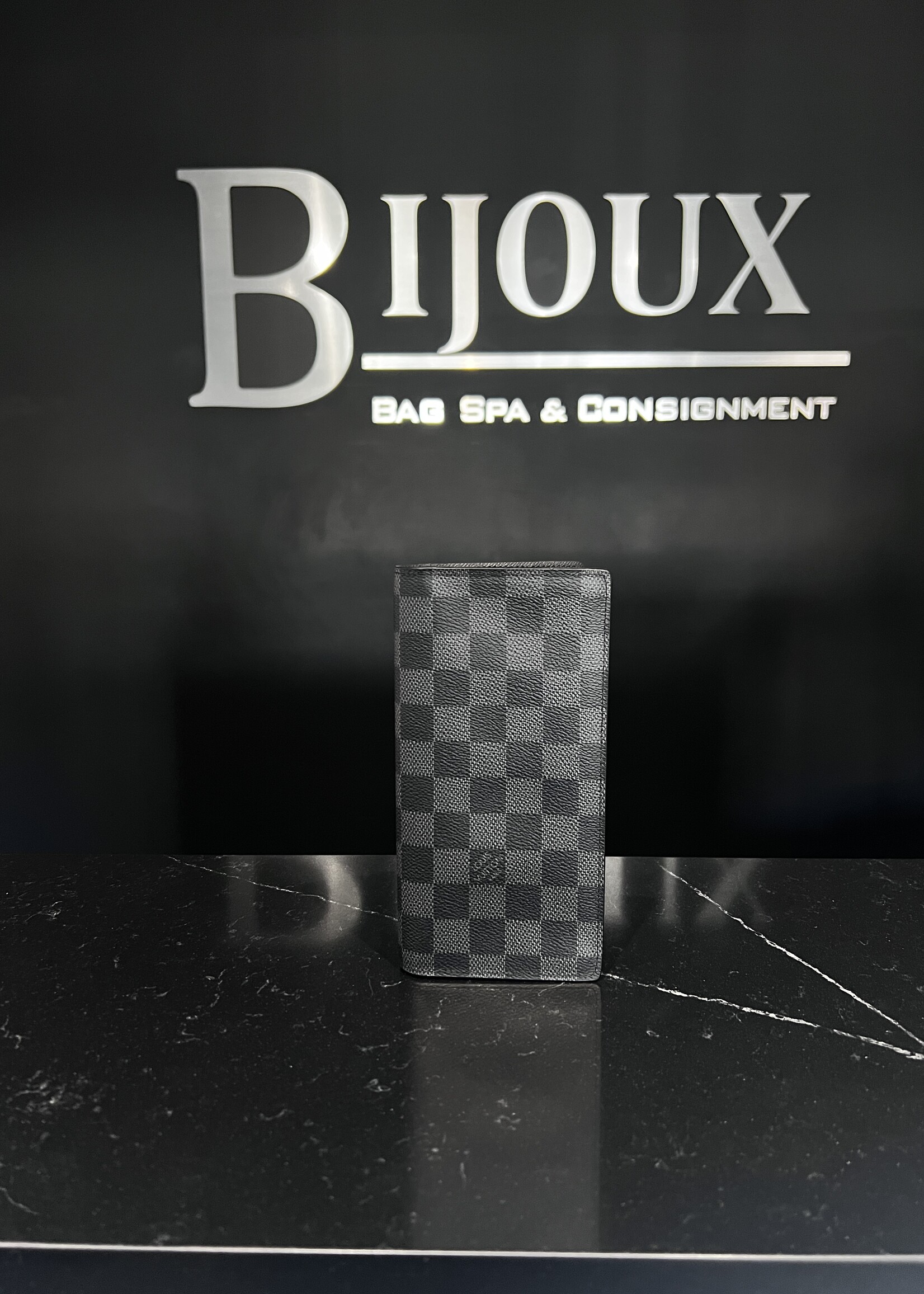 Louis Vuitton SOLD - Louis Vuitton Long Brazza Wallet