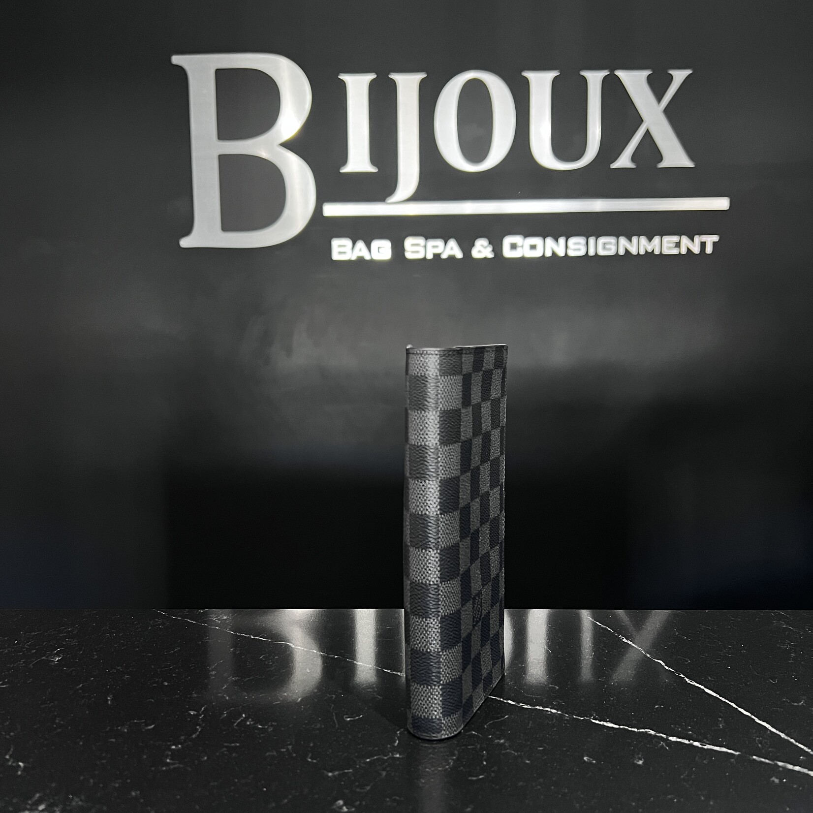 Louis Vuitton SOLD - Louis Vuitton Long Brazza Wallet