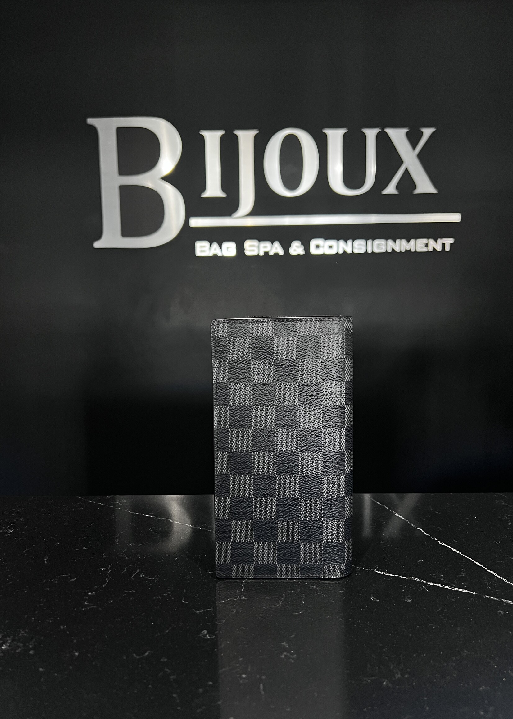 Louis Vuitton SOLD - Louis Vuitton Long Brazza Wallet