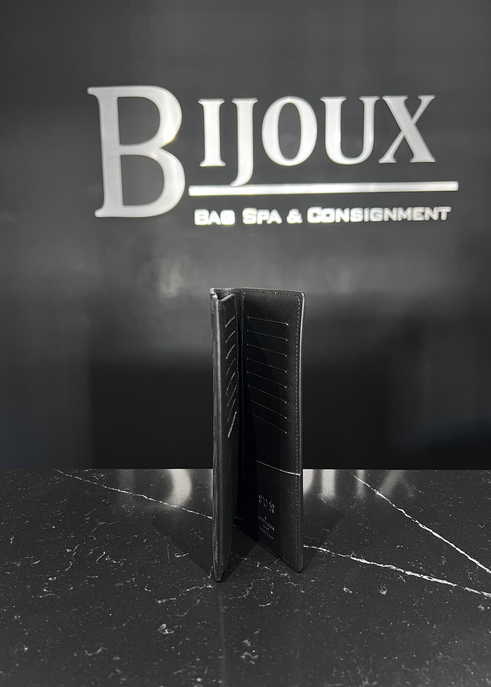 Louis Vuitton SOLD - Louis Vuitton Long Brazza Wallet