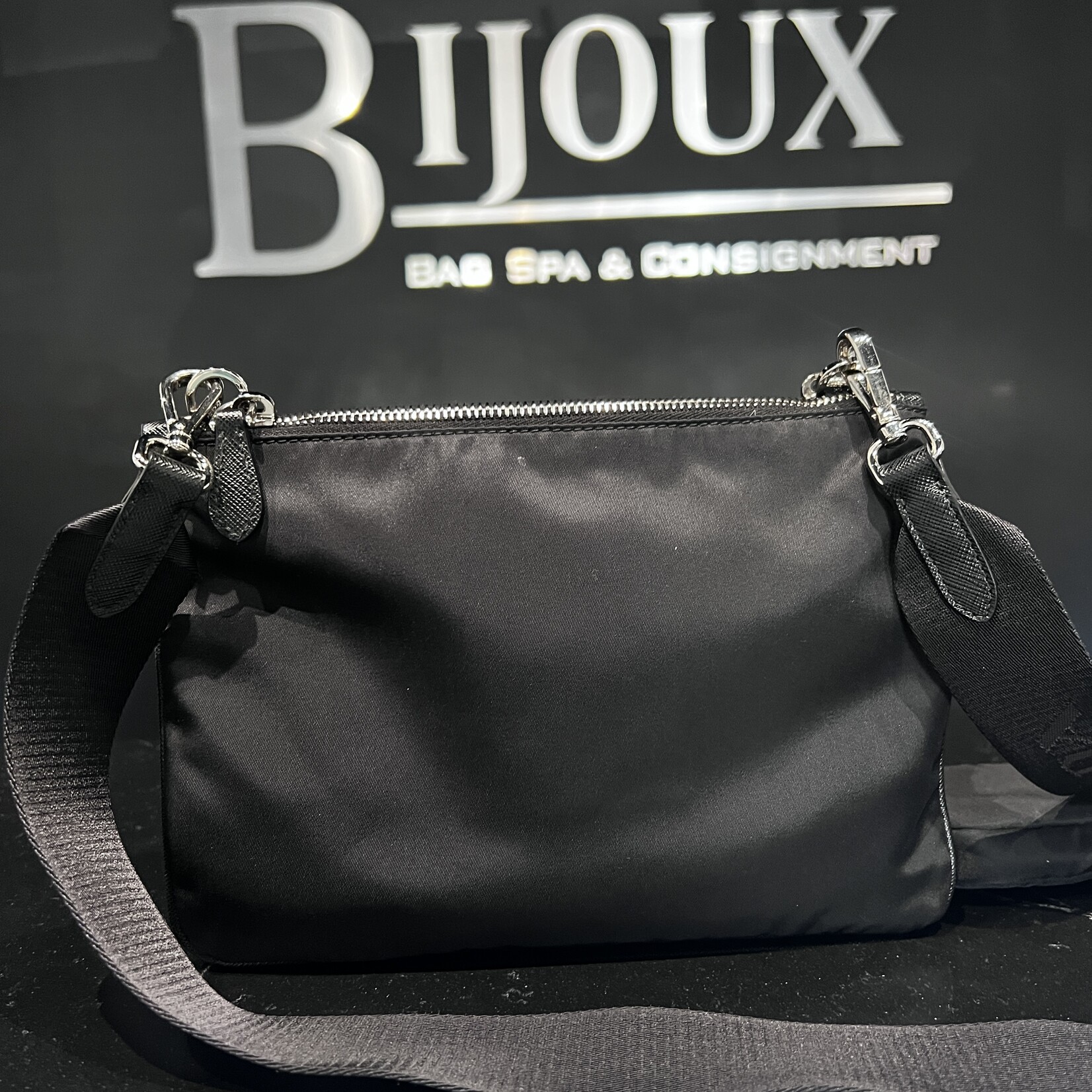 Prada SOLD- Prada Re-Edition Messenger