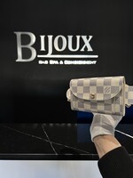 Louis Vuitton Louis Vuitton Damier Azur Pochette Solo Belt