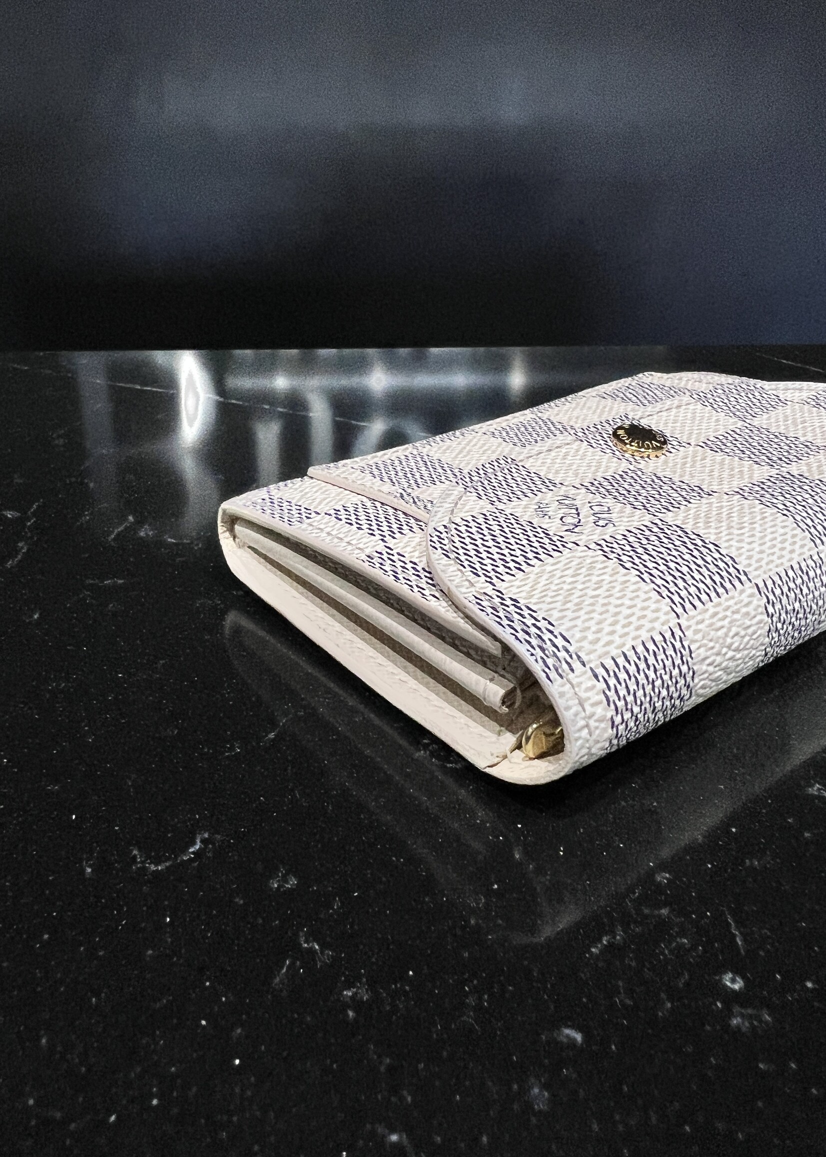 Louis Vuitton Louis Vuitton Damier Azur Pochette Solo Belt