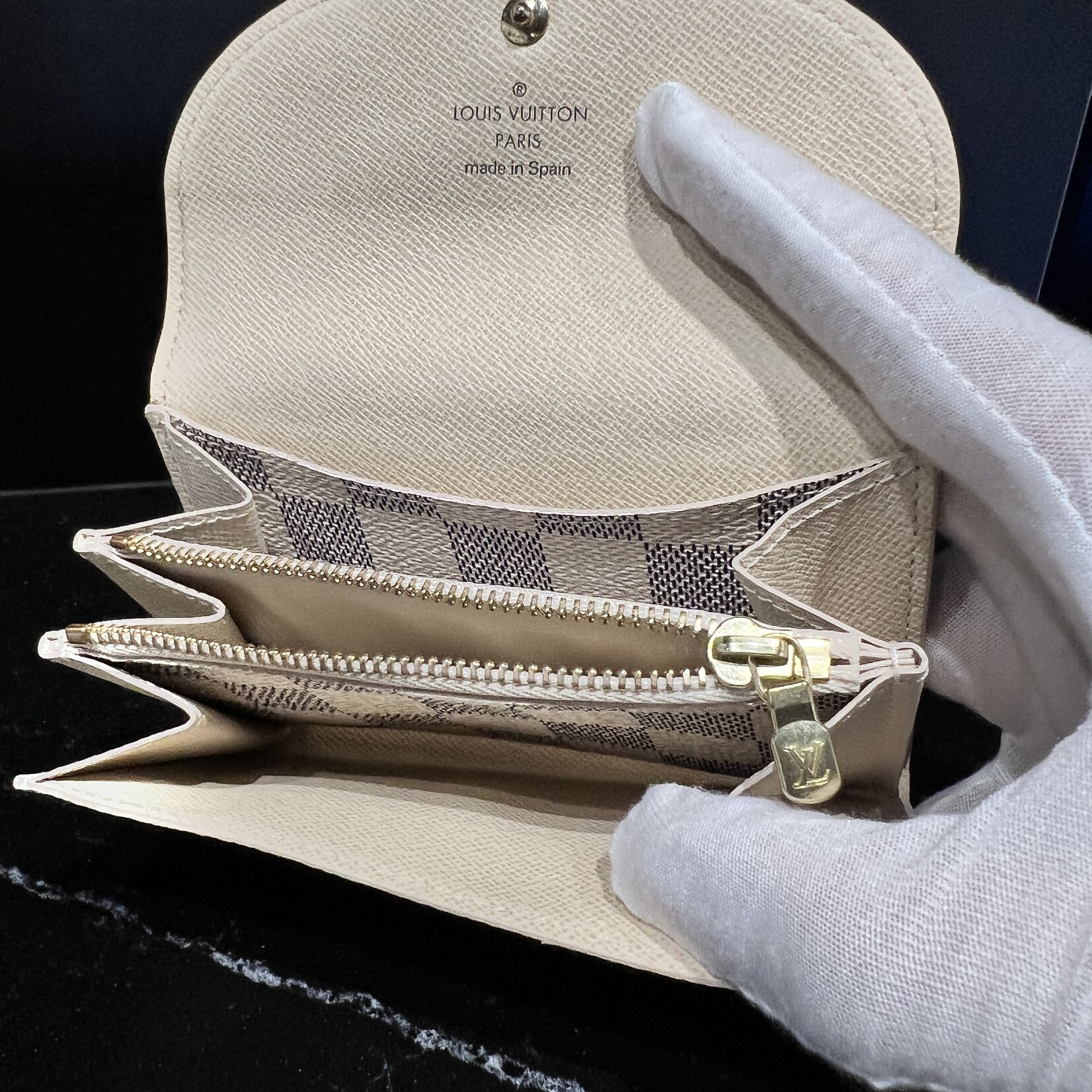 Louis Vuitton Louis Vuitton Damier Azur Pochette Solo Belt