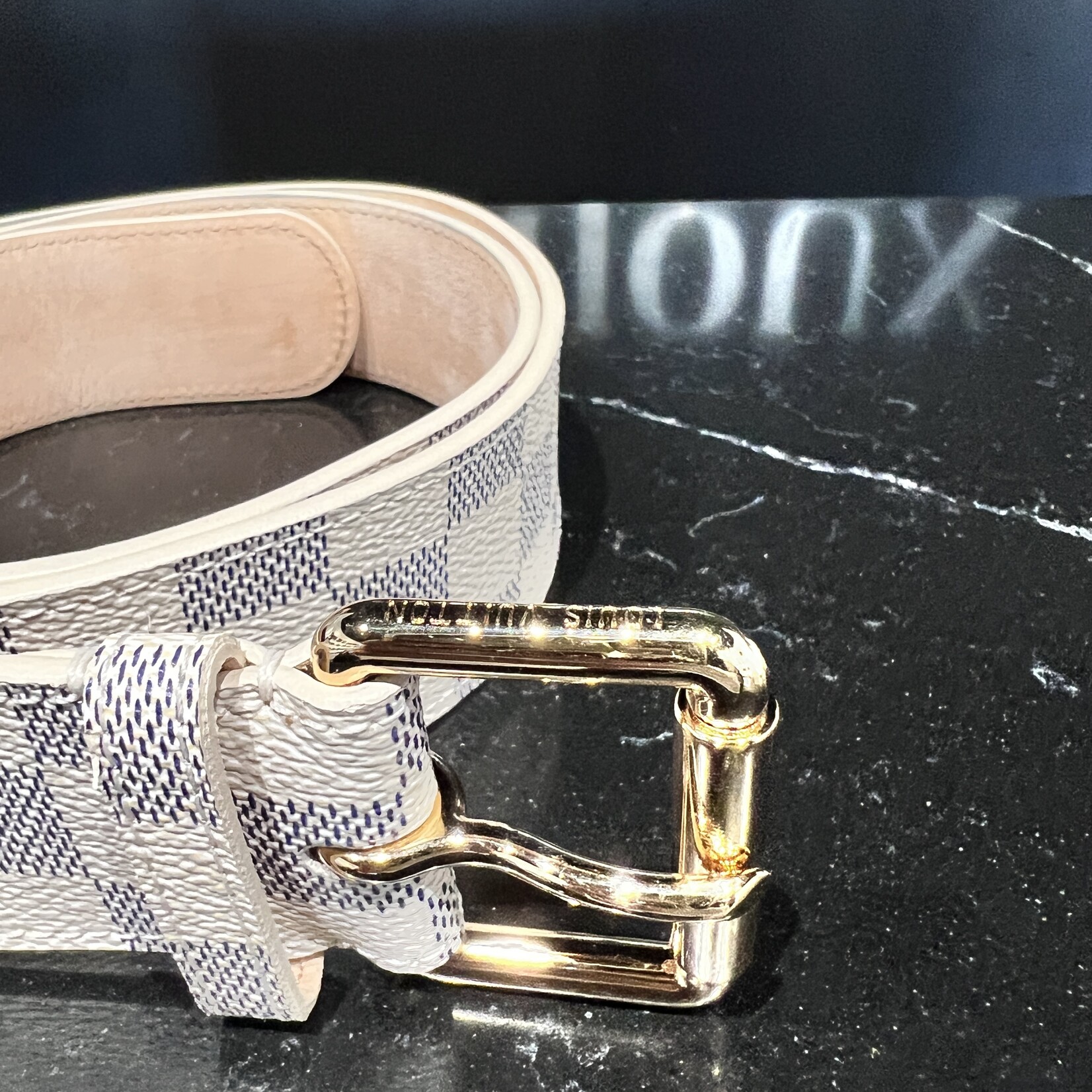 Louis Vuitton Louis Vuitton Damier Azur Pochette Solo Belt