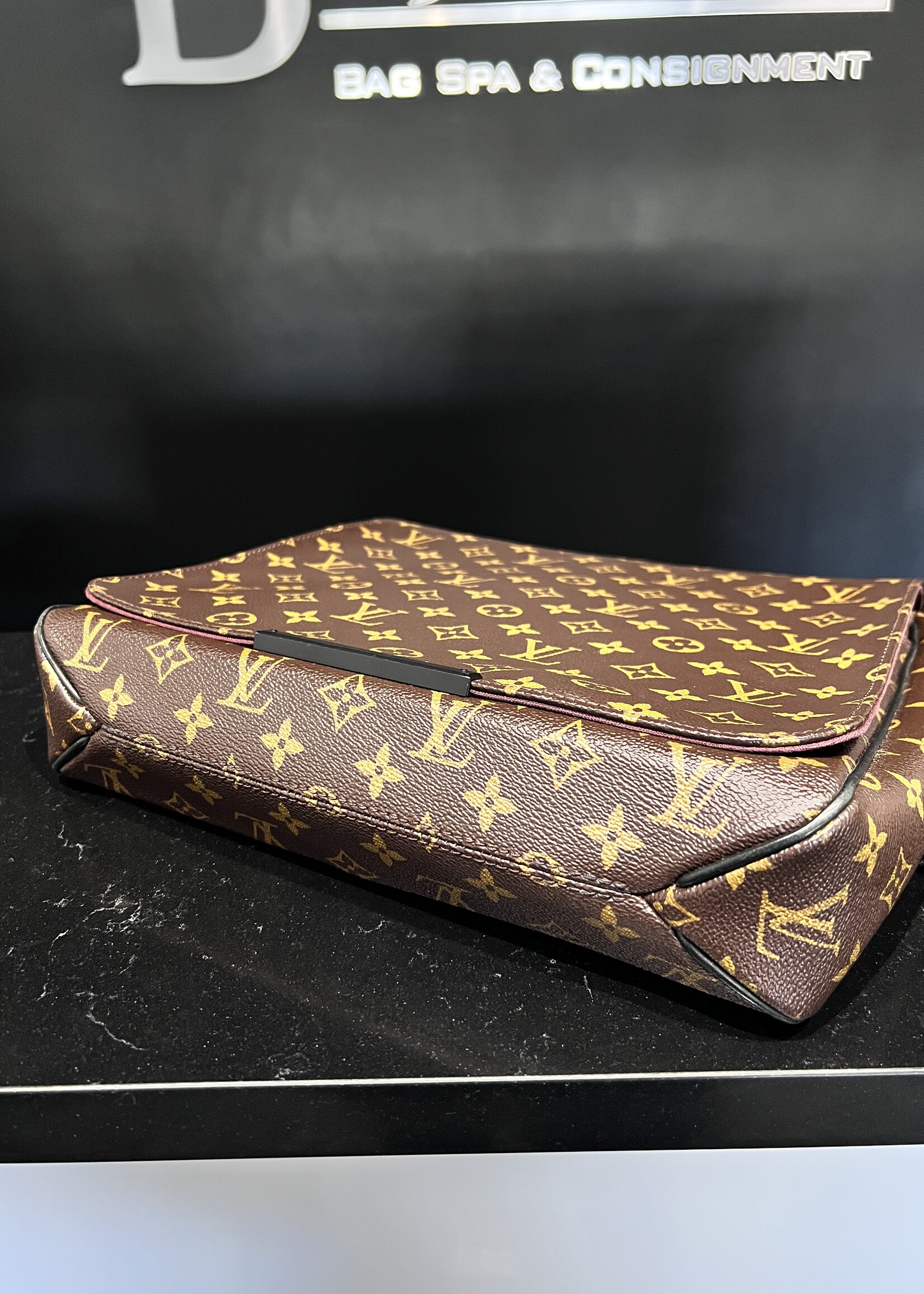 Louis Vuitton SOLD - Louis Vuitton Monogram Macassar MM
