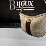 Gucci SOLD - Gucci Ophidia Messenger
