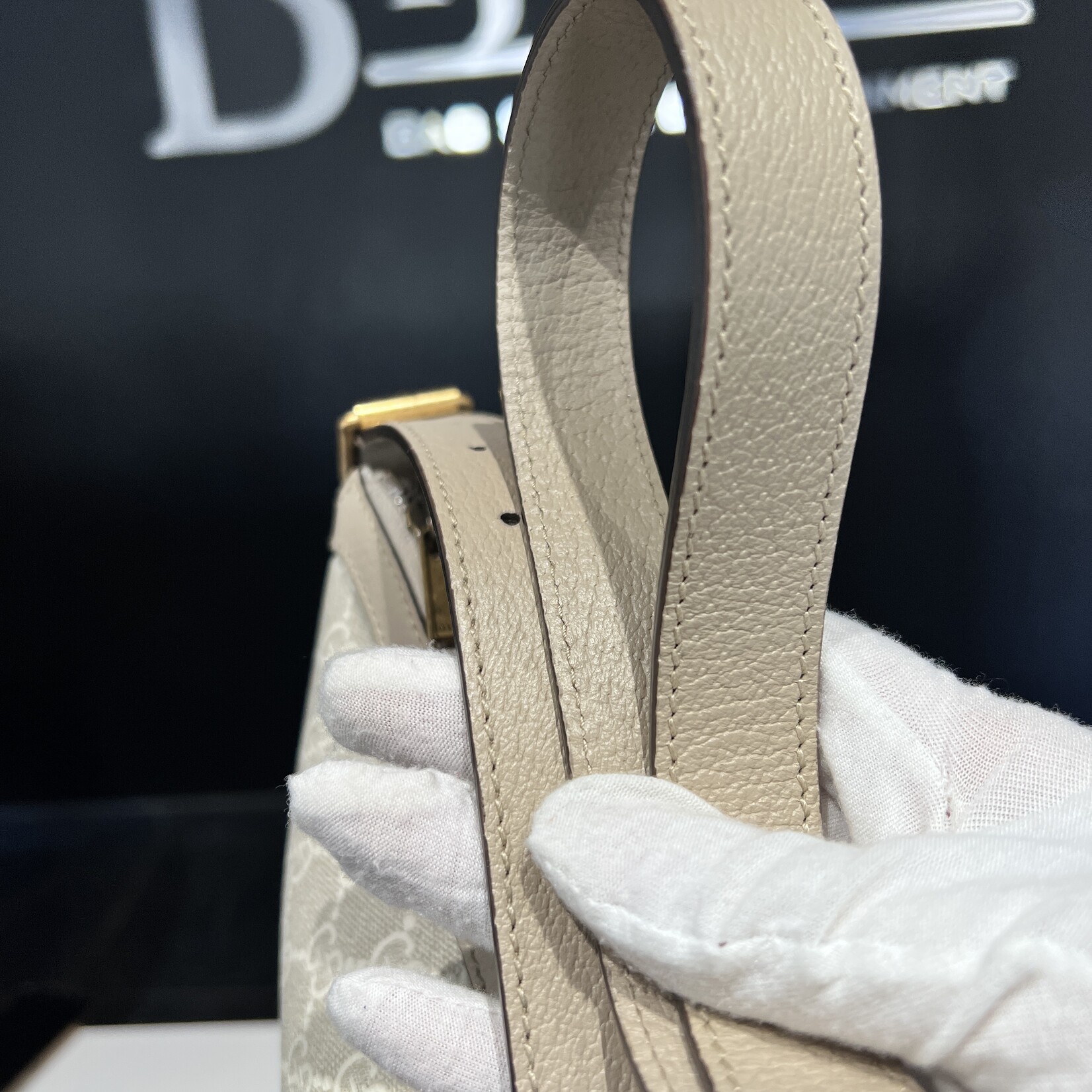 Gucci SOLD - Gucci Ophidia Messenger