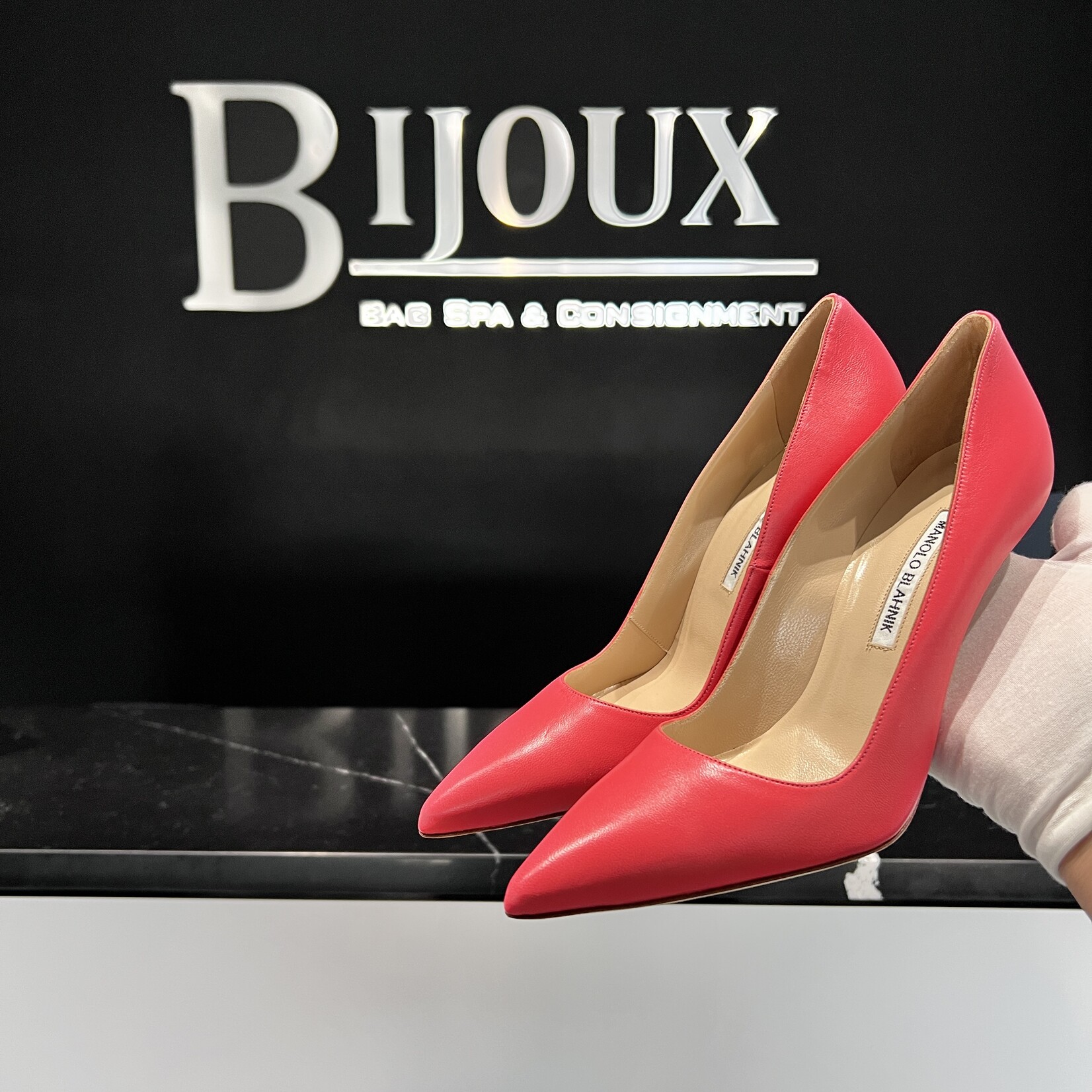 Manolo Blahnik Manolo Blahnik Pink Heels 39