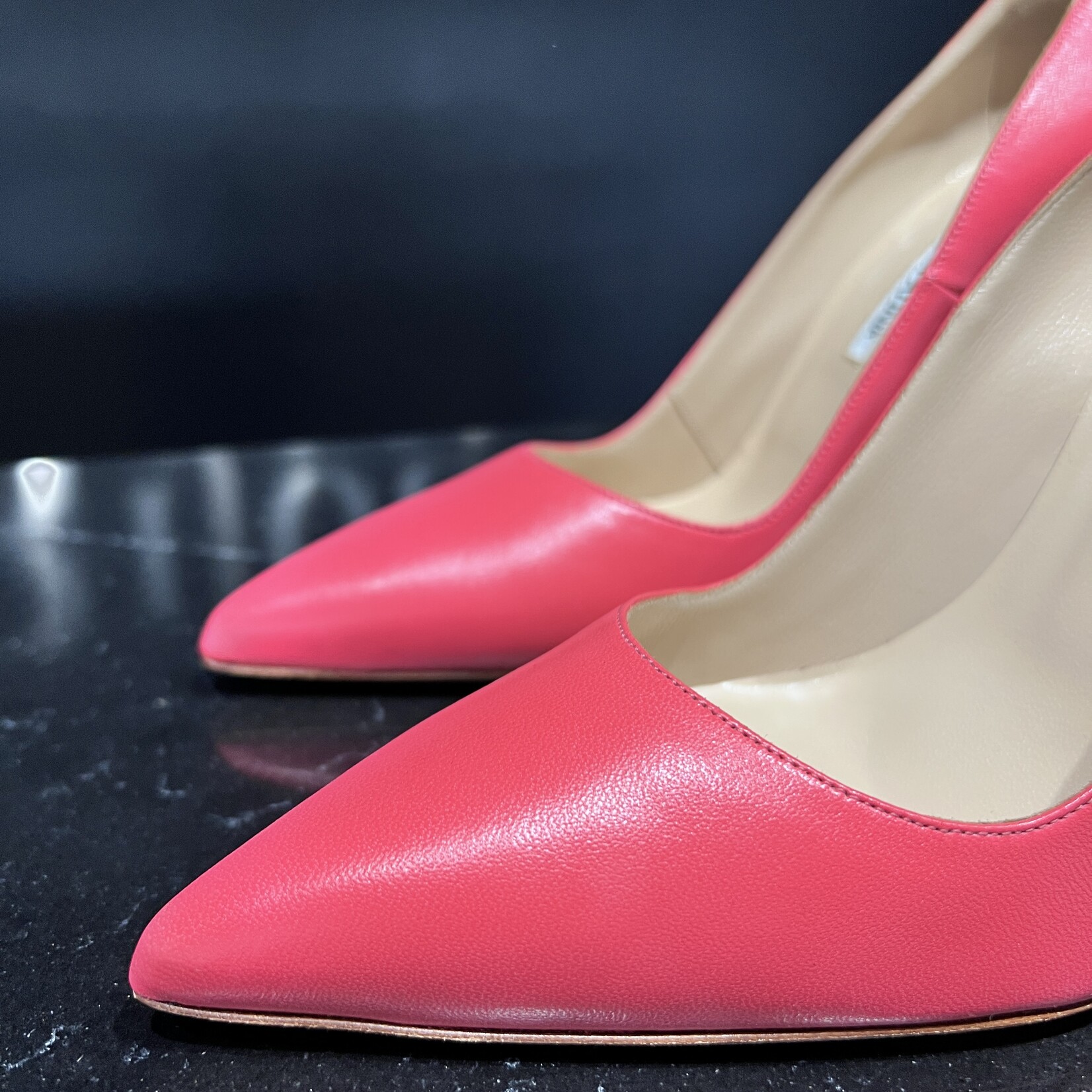 Manolo Blahnik Manolo Blahnik Pink Heels 39