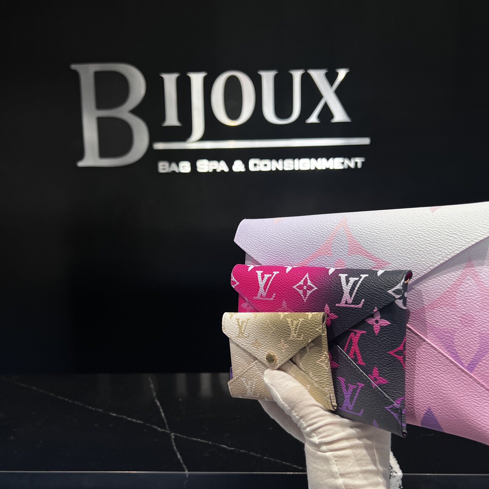 Louis Vuitton Louis Vuitton Kirigami Spring in the City Trio