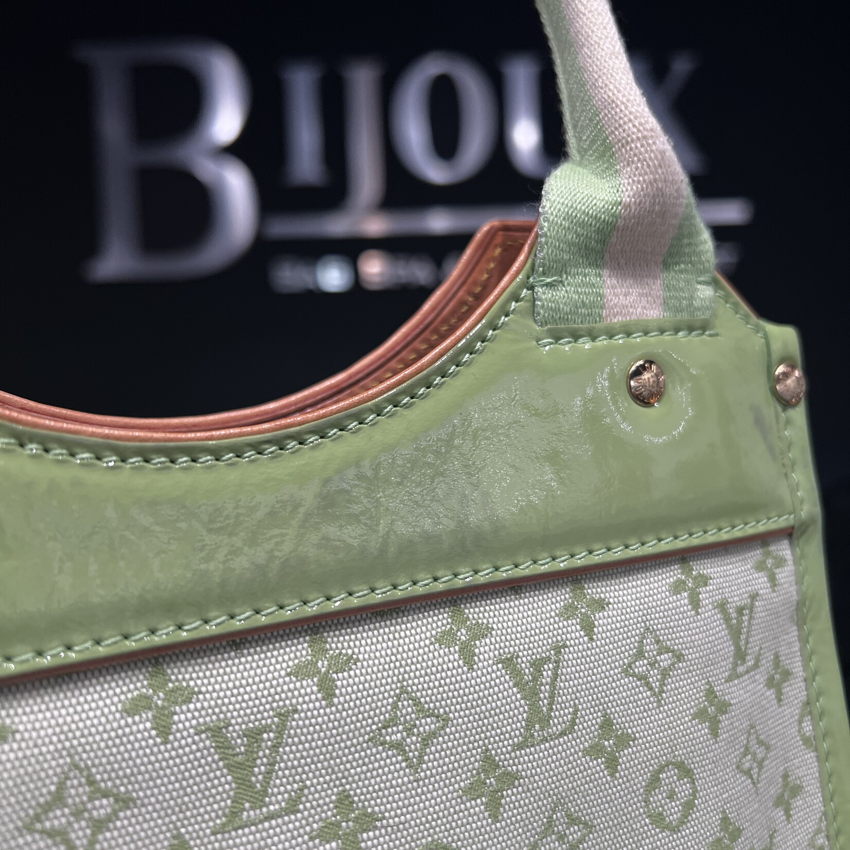 Louis Vuitton SOLD - Louis Vuitton Min Sac Kathleen