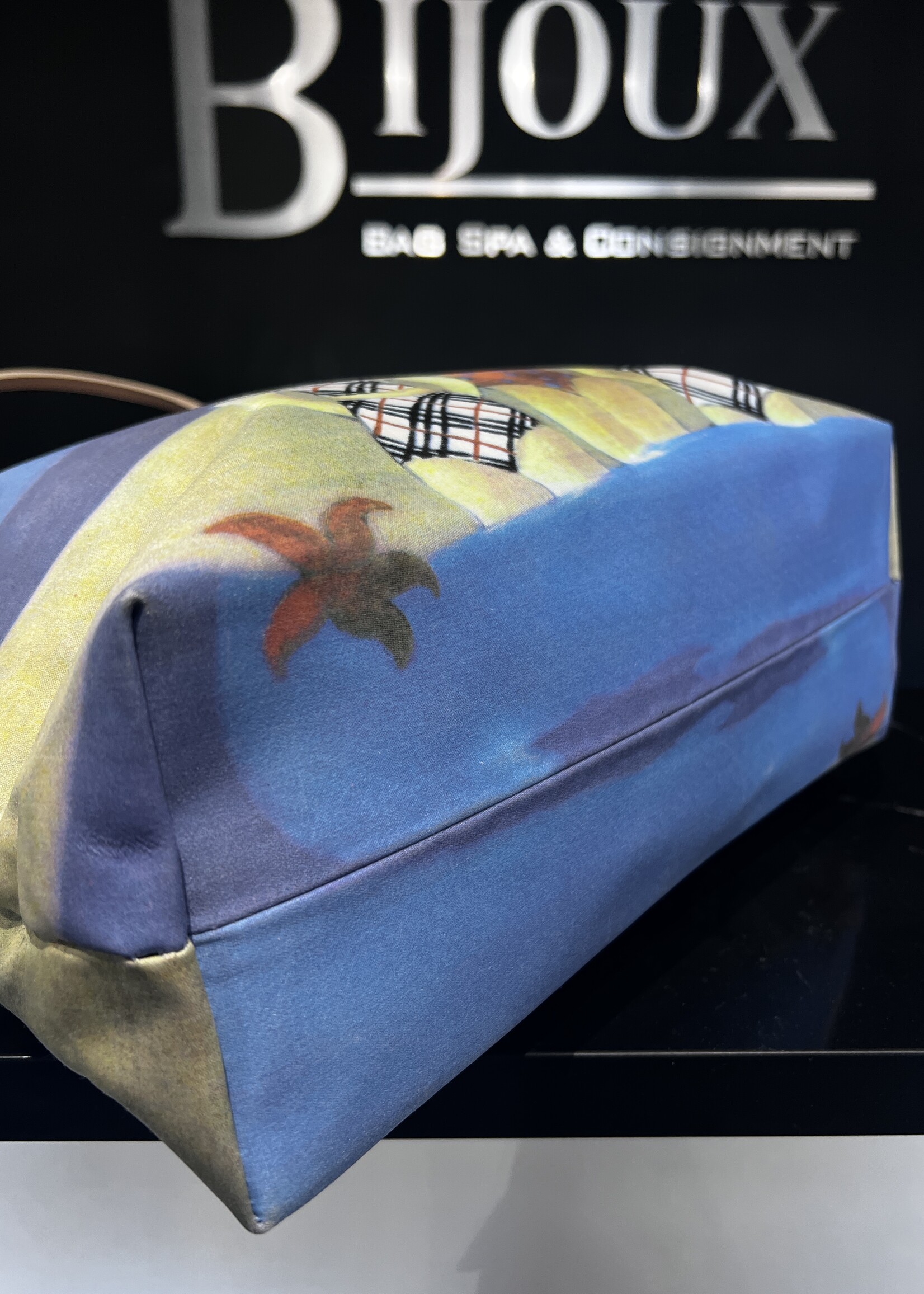 Burberry SOLD- Burberry Beach Bag