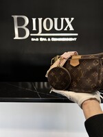 Louis Vuitton SOLD - Louis Vuitton Multi Pochette