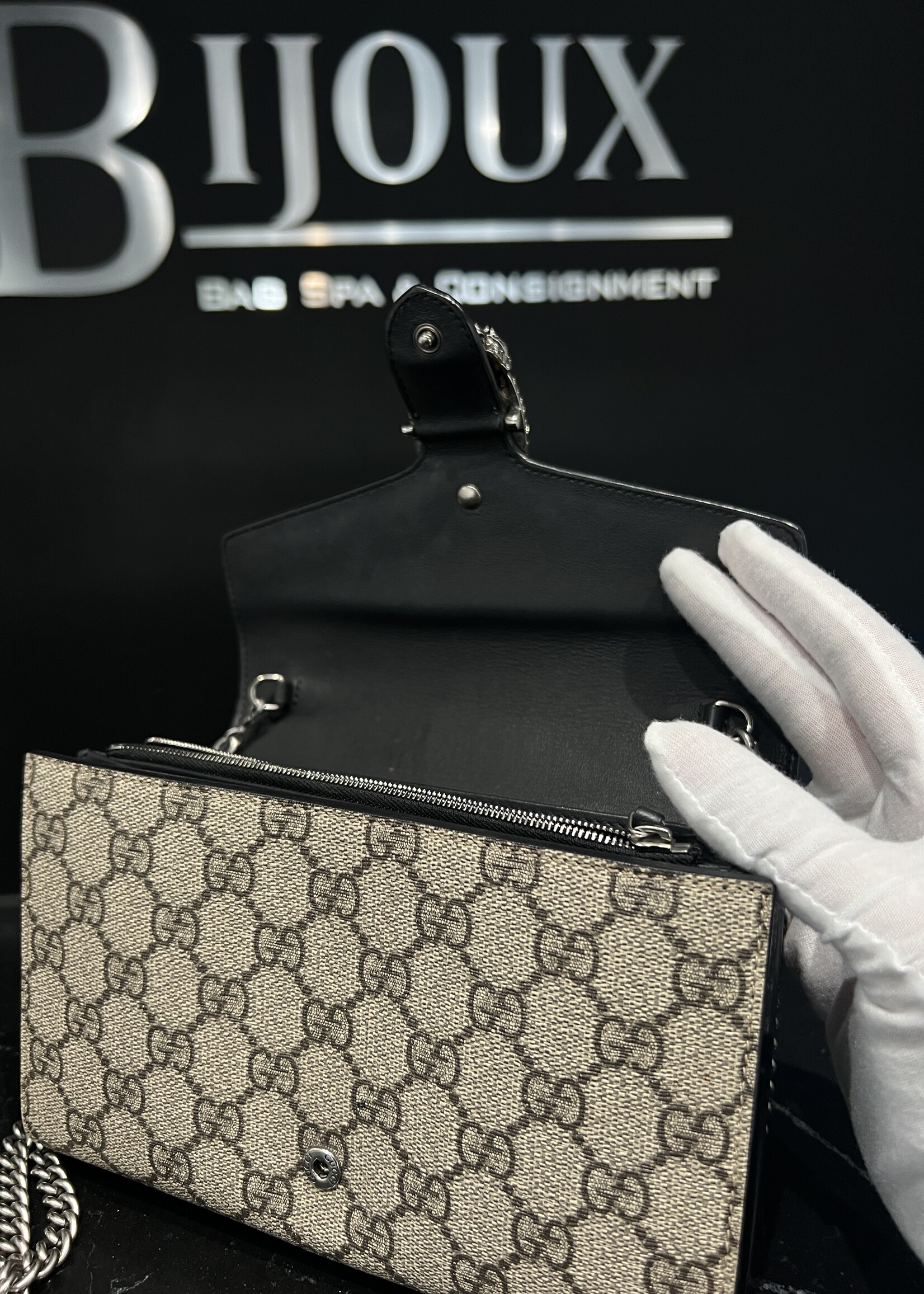 Gucci SOLD - Gucci Dionysus Chain Wallet