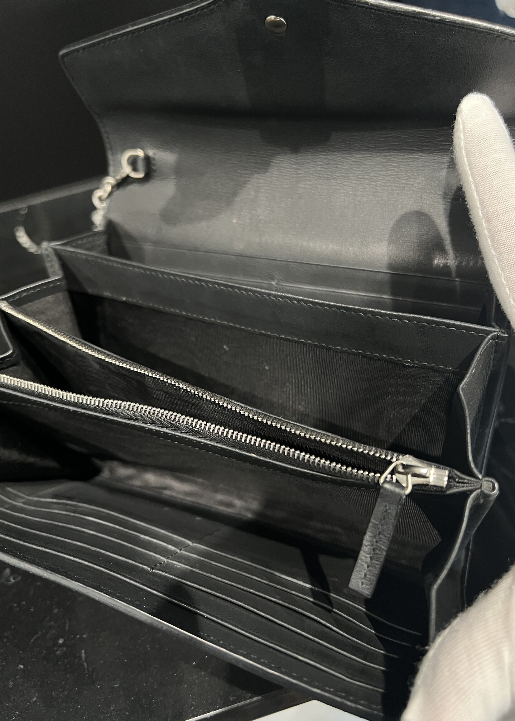 Gucci SOLD - Gucci Dionysus Chain Wallet