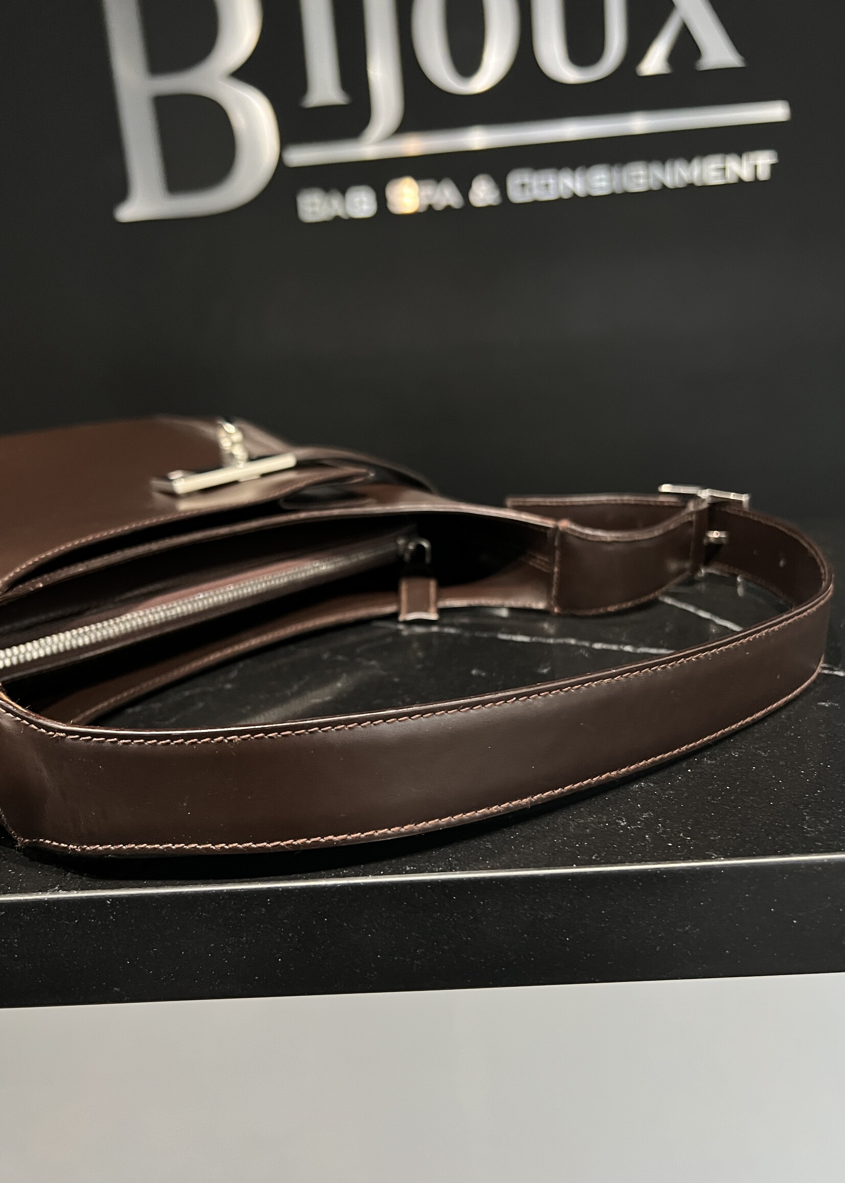 Salvatore Ferragamo SOLD- Salvatore Ferragamo Gancini Shoulder