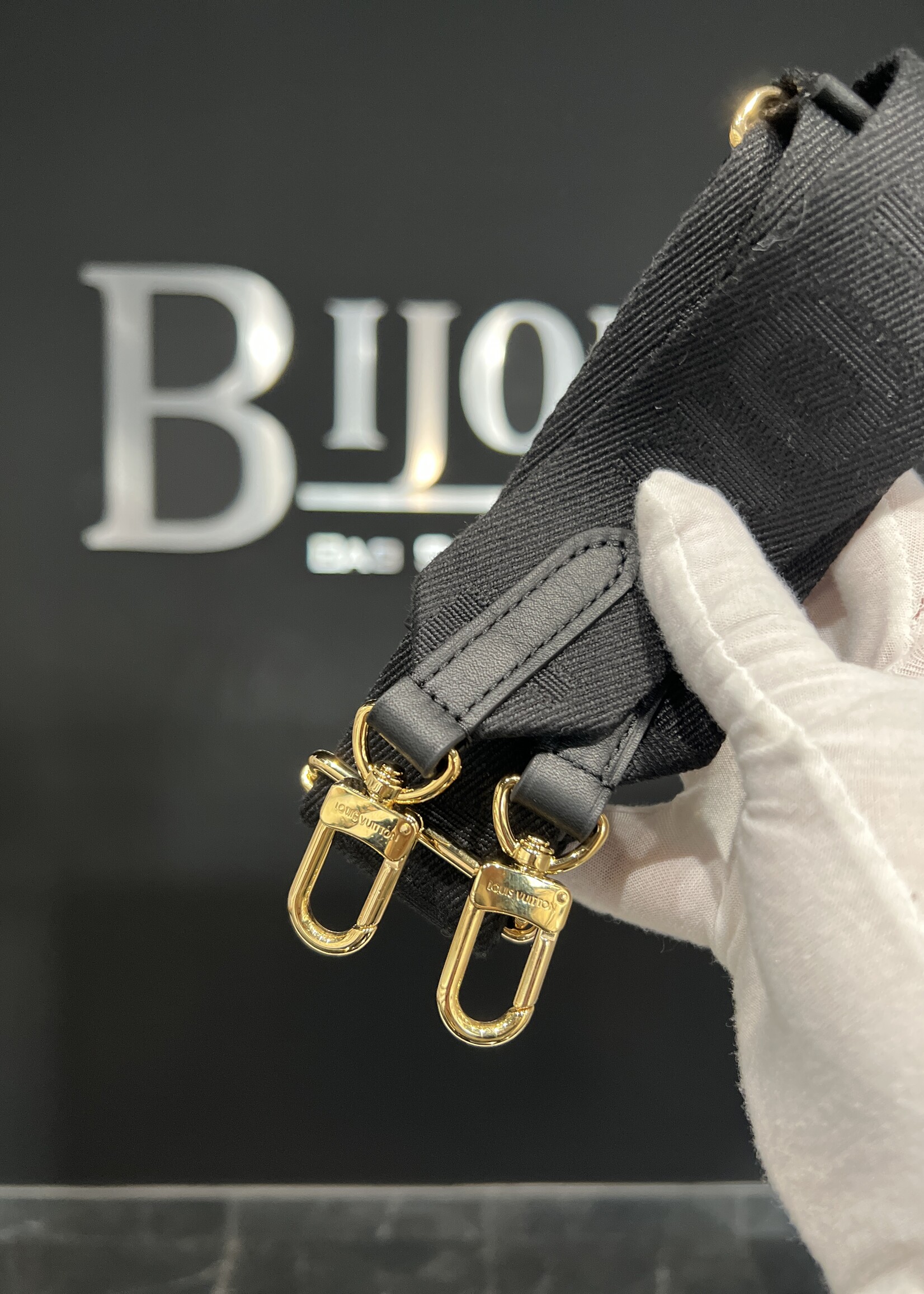 Louis Vuitton SOLD - Louis Vuitton Coussin Black