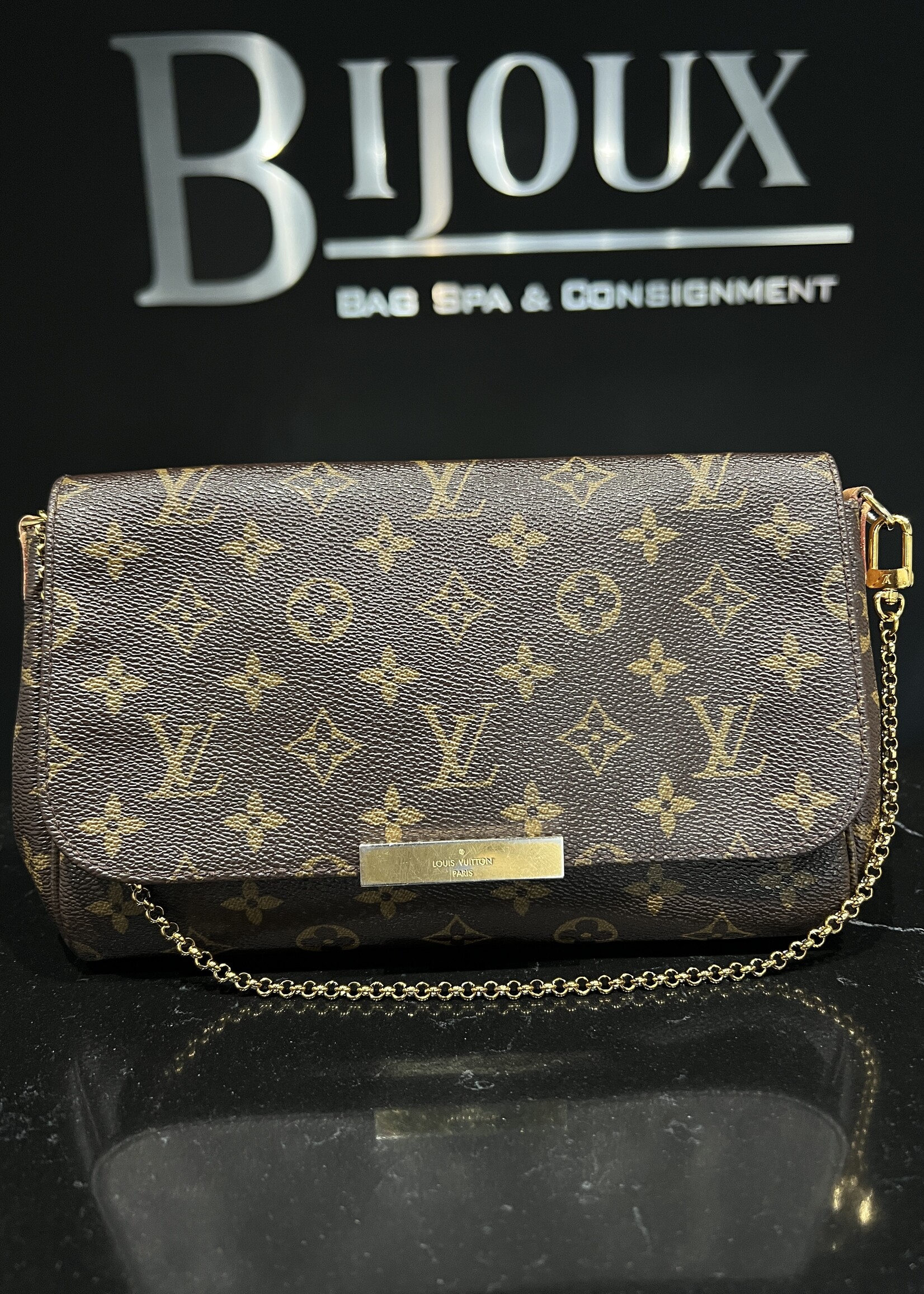 Louis Vuitton SOLD - Louis Vuitton Favourite MM