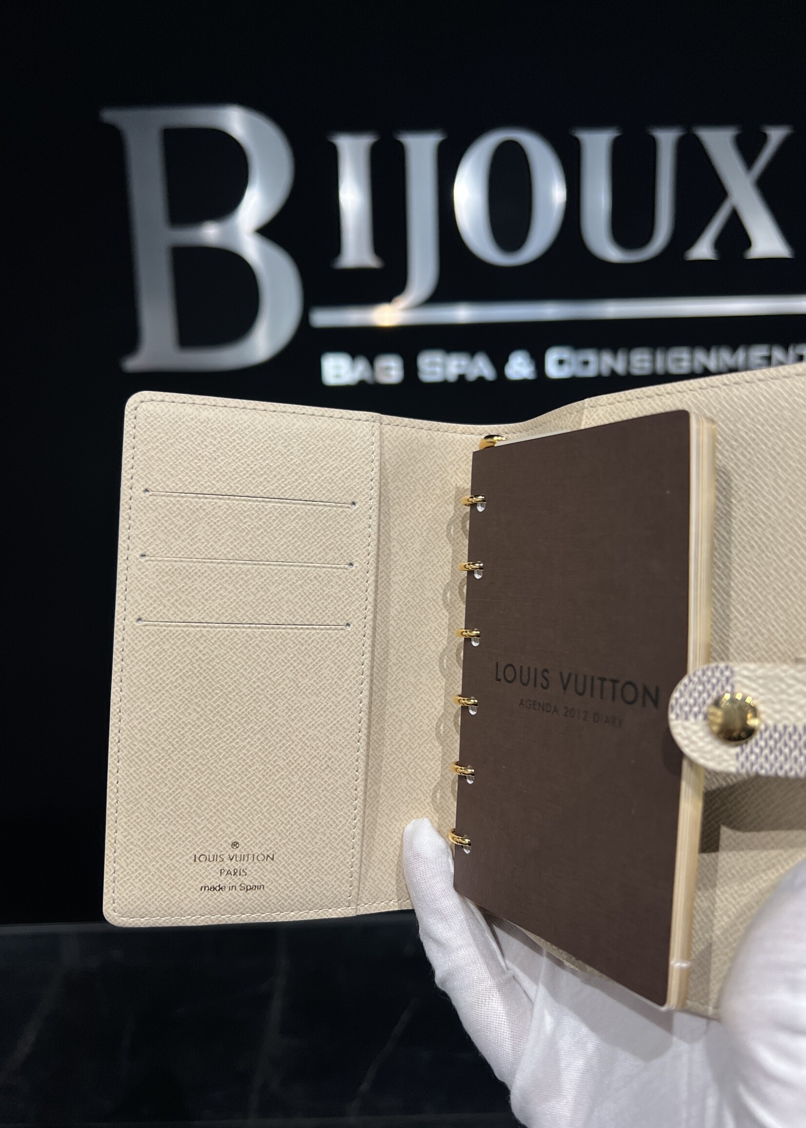 Louis Vuitton SOLD - Louis Vuitton Wardrobe Agenda PM