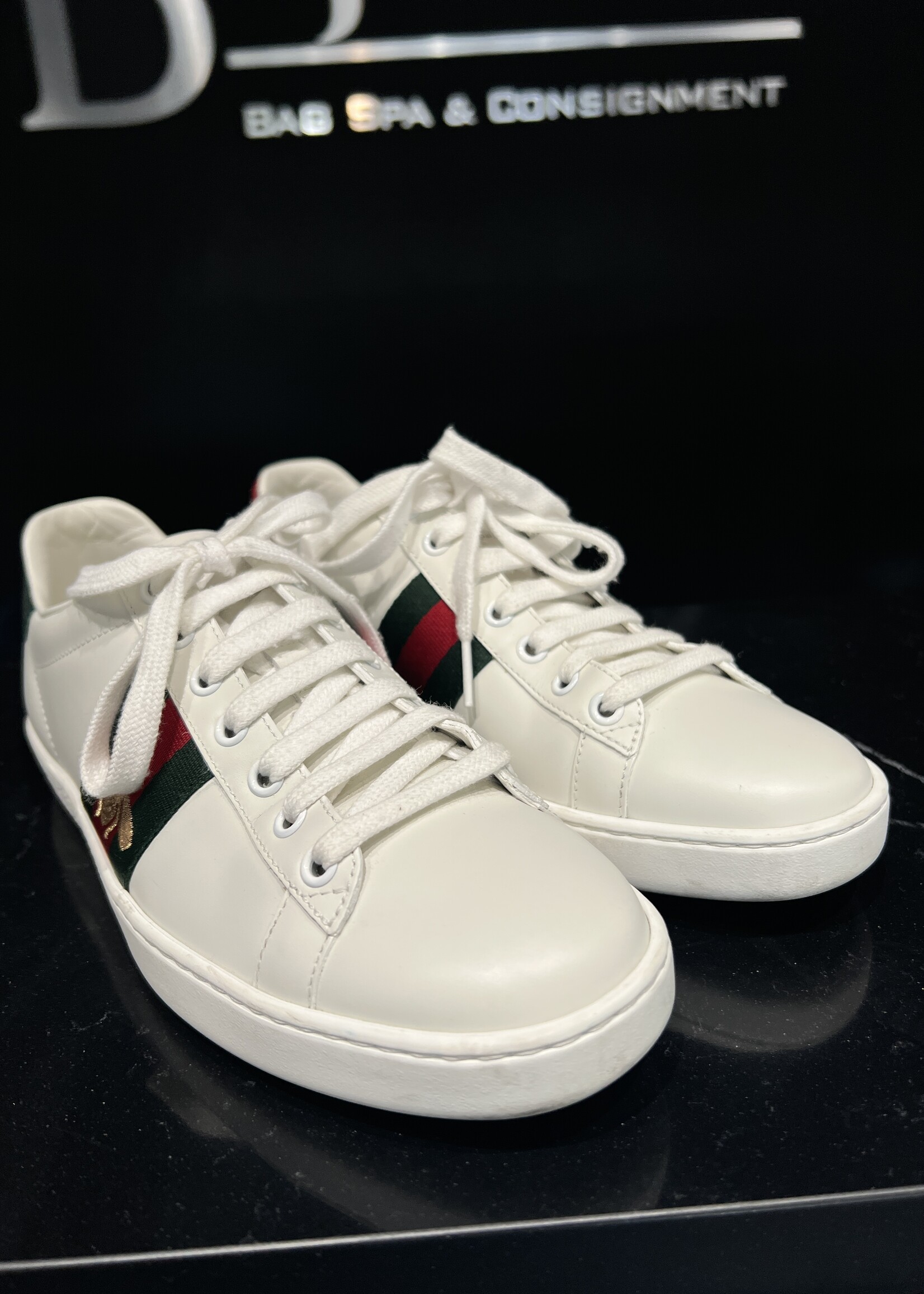 Gucci SOLD - Gucci Bee Sneakers - 38