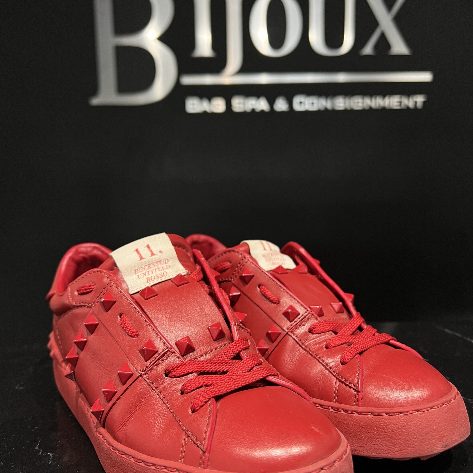 Valentino Valentino Studded Sneakers Red - 36.5