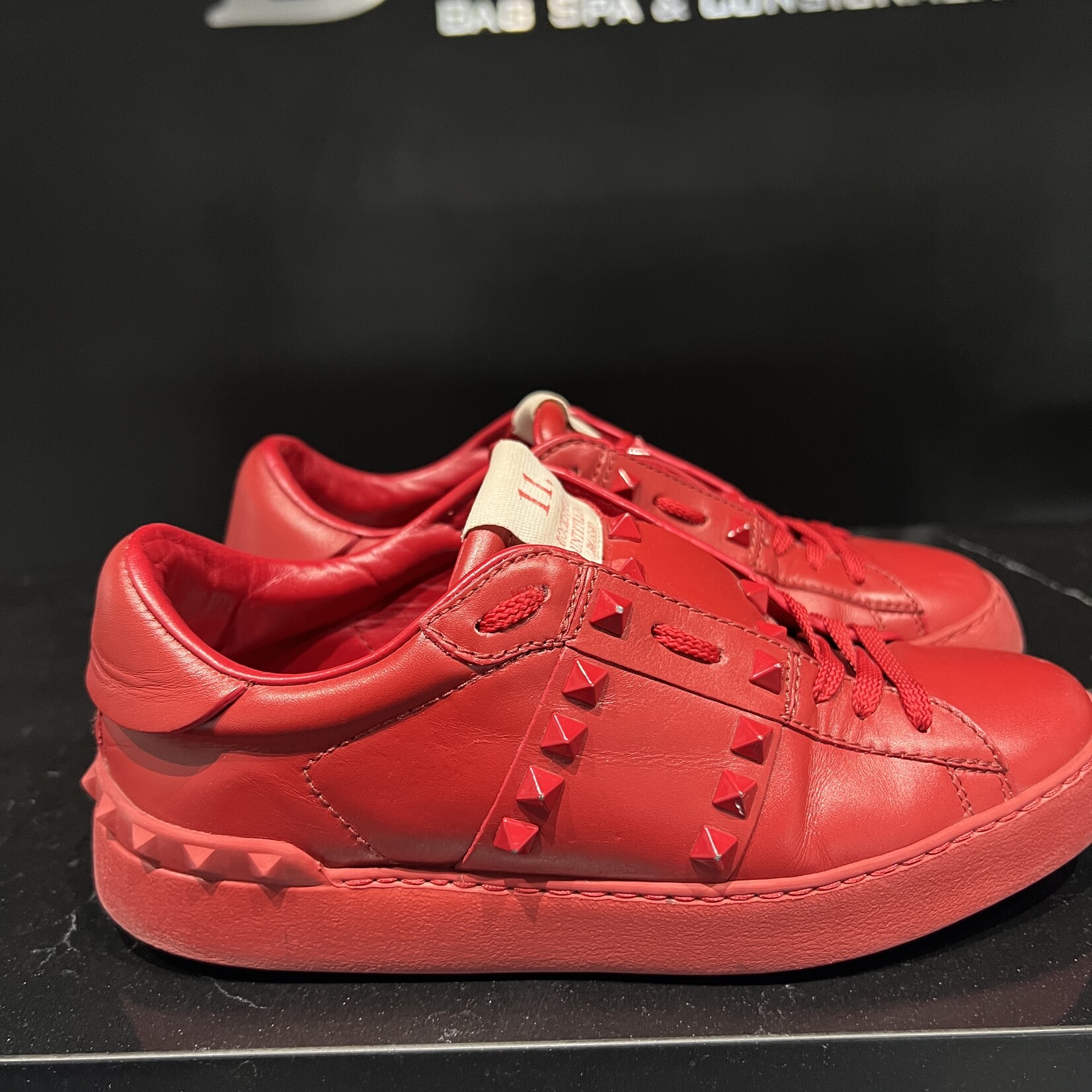 Valentino Valentino Studded Sneakers Red - 36.5