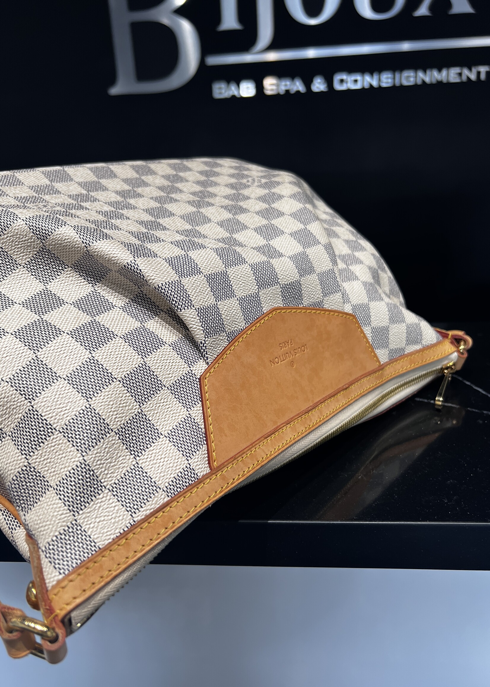 Louis Vuitton SOLD- Louis Vuitton Siracusa MM