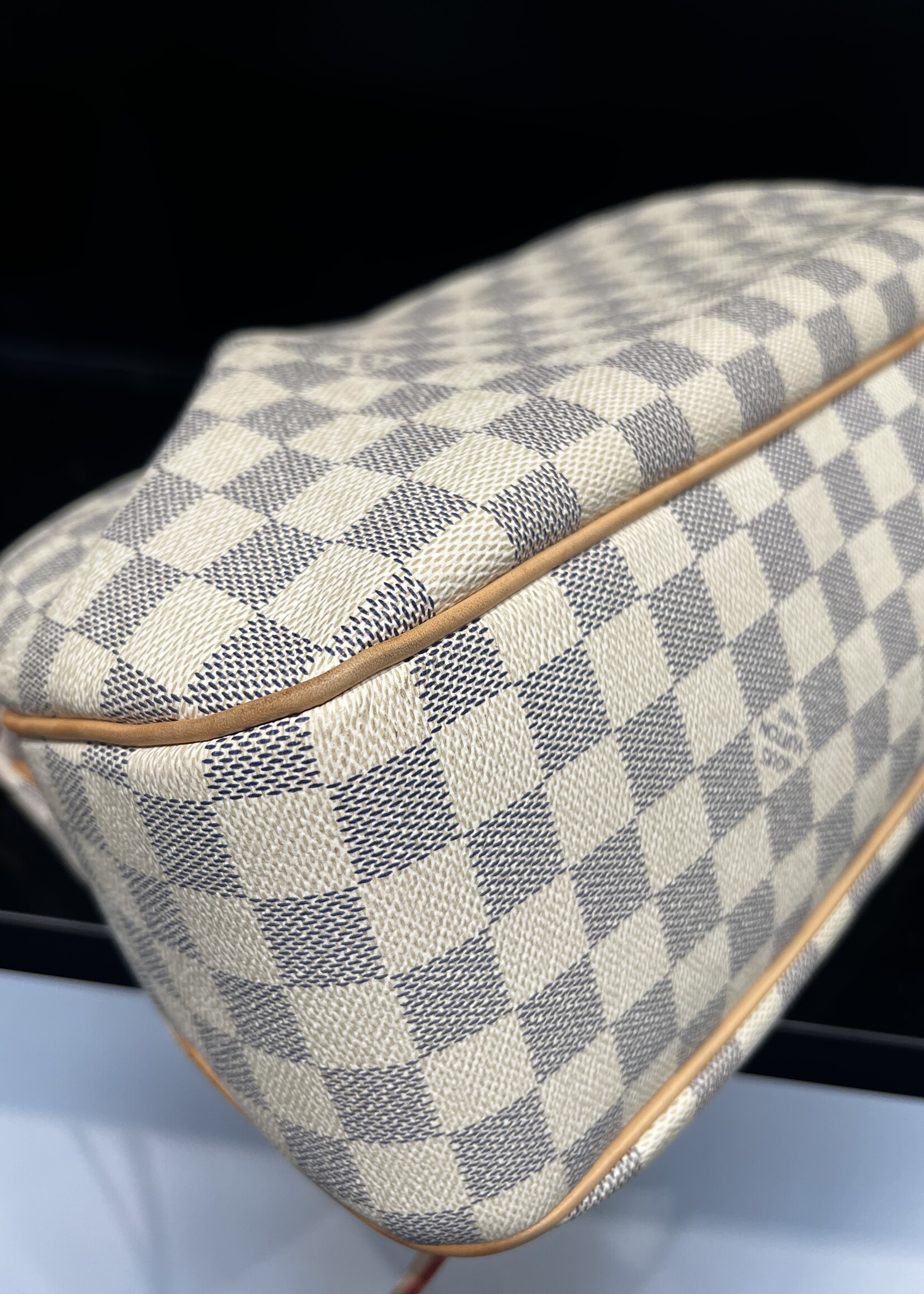 Louis Vuitton SOLD- Louis Vuitton Siracusa MM