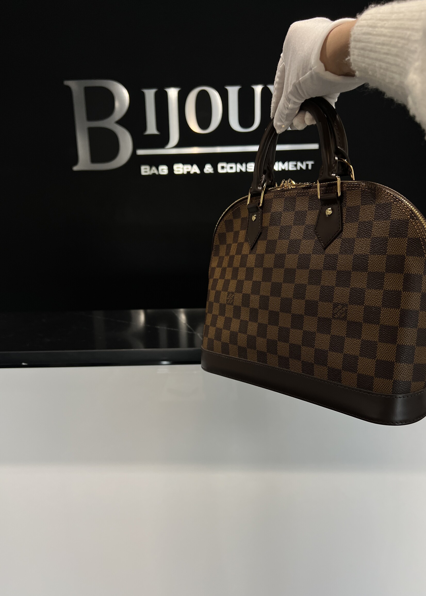 Louis Vuitton SOLD - Louis Vuitton Alma PM
