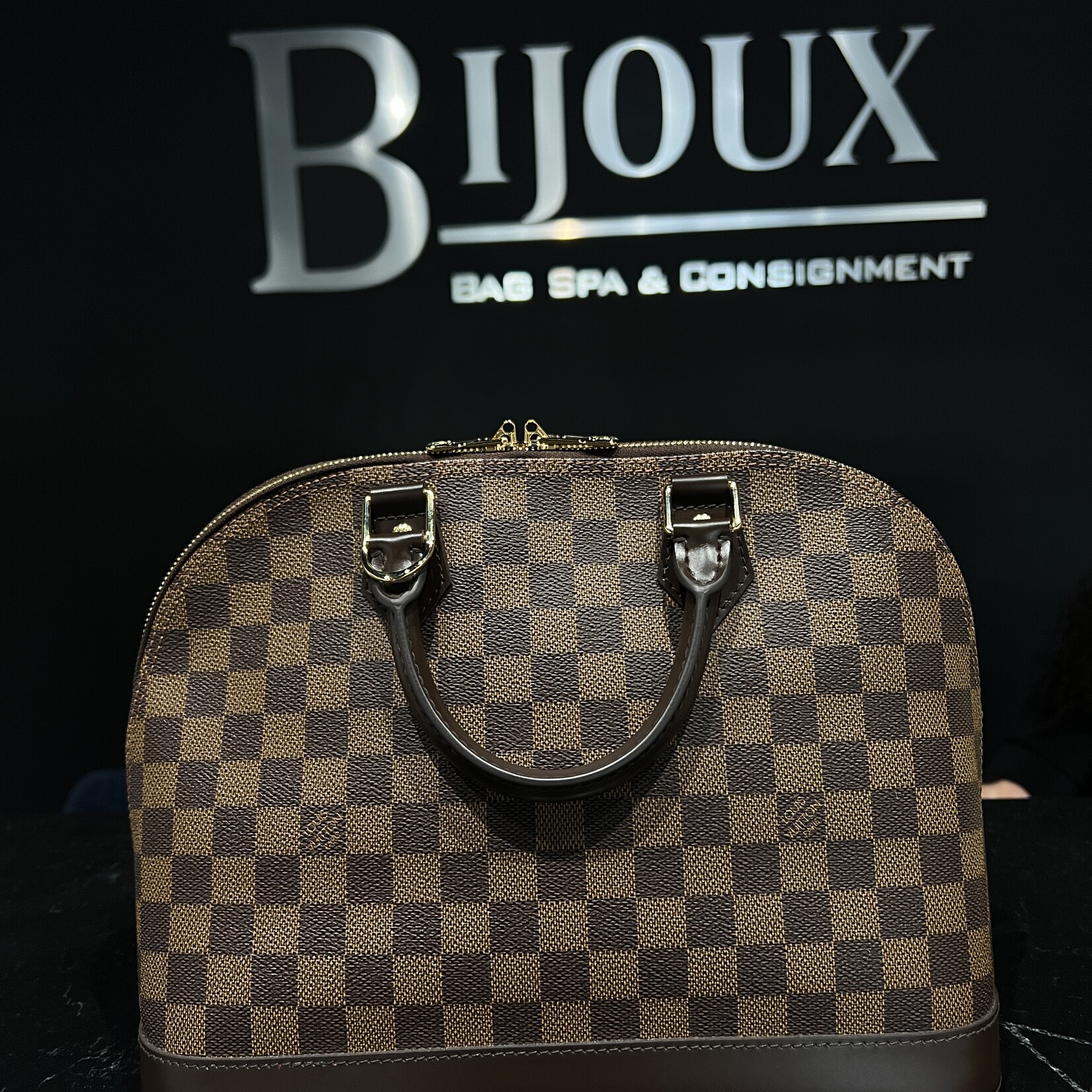 Louis Vuitton SOLD - Louis Vuitton Alma PM