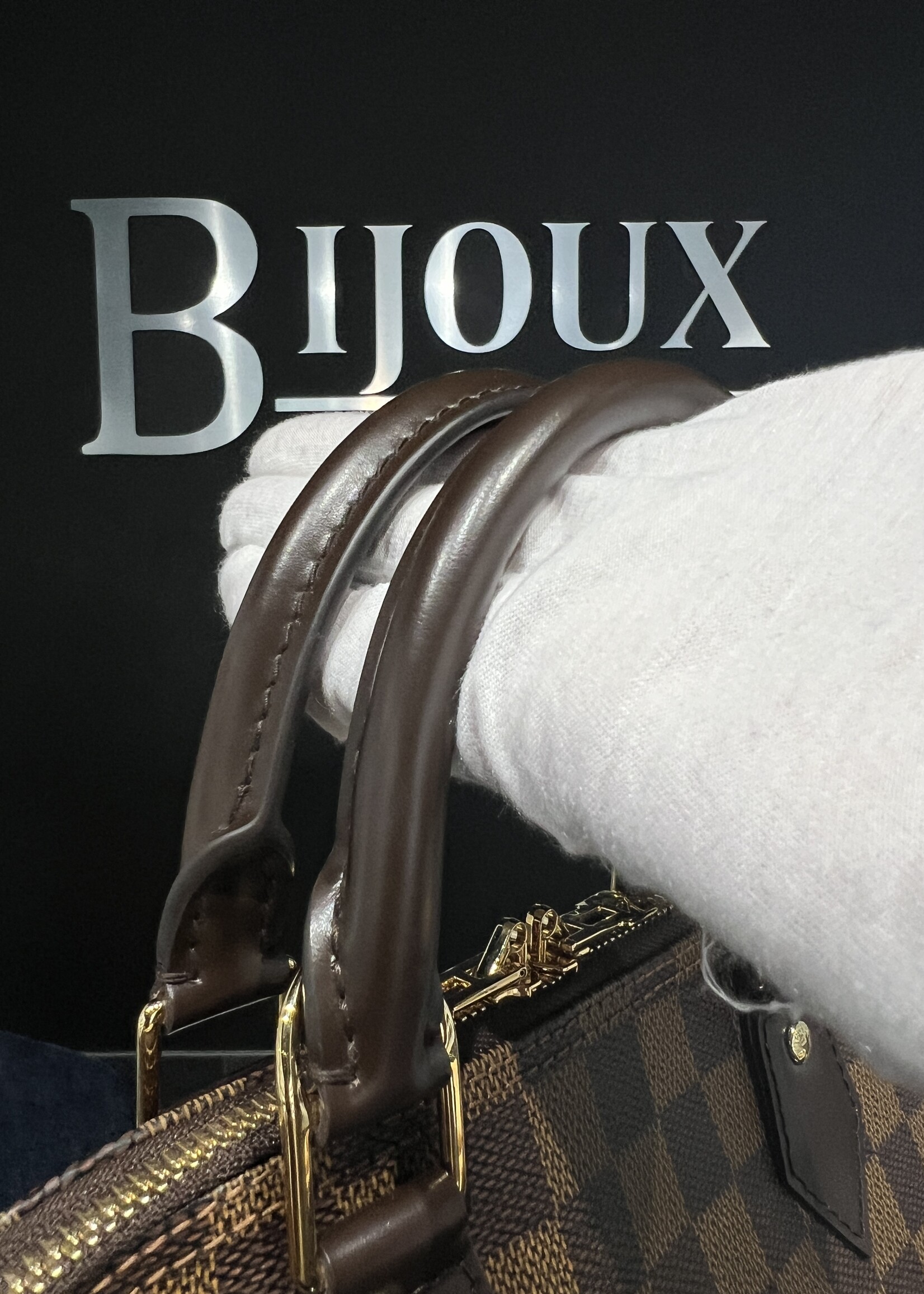 Louis Vuitton SOLD - Louis Vuitton Alma PM