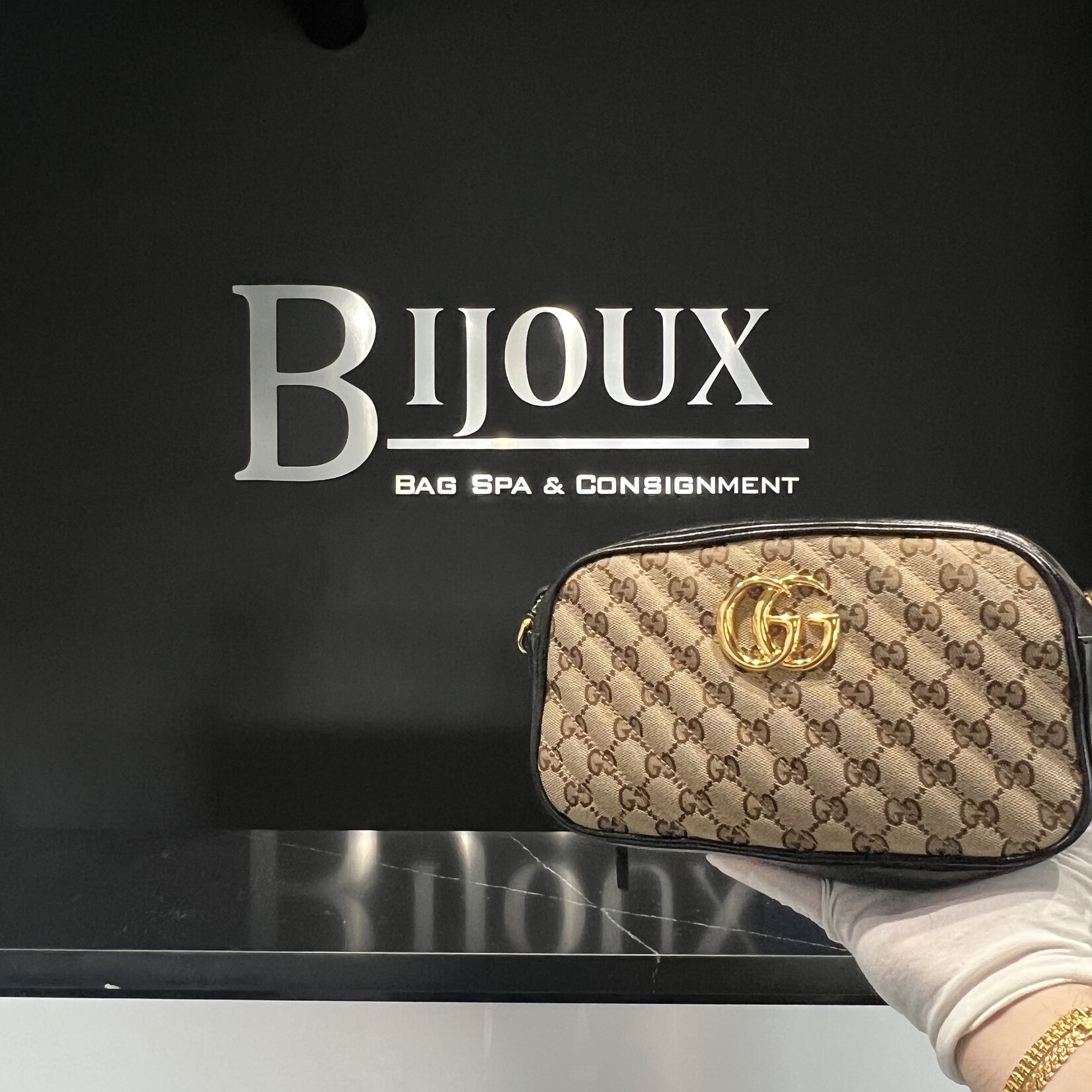 Gucci SOLD - Gucci Marmont Crossbody 6628