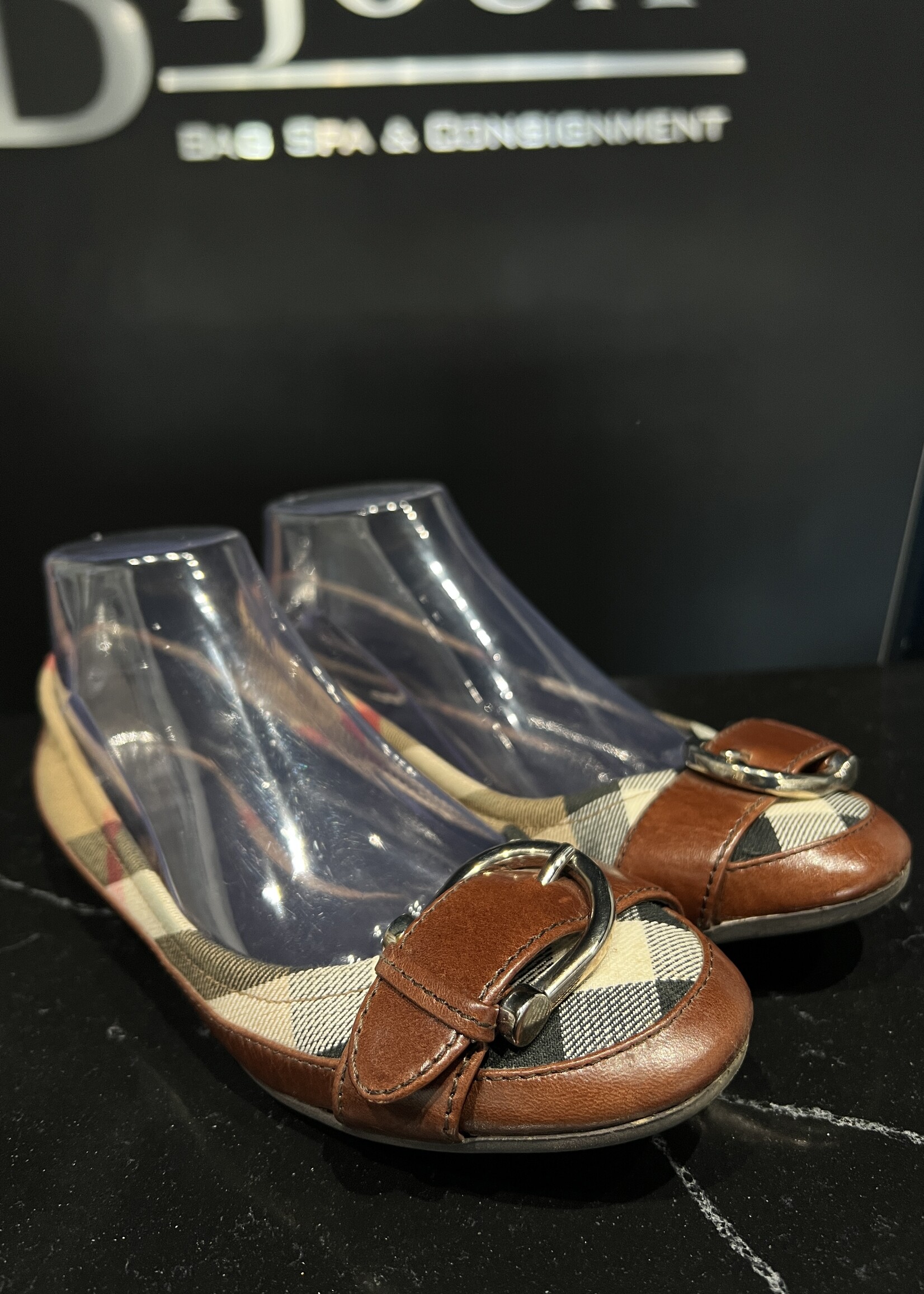 Burberry Burberry Flats - 7